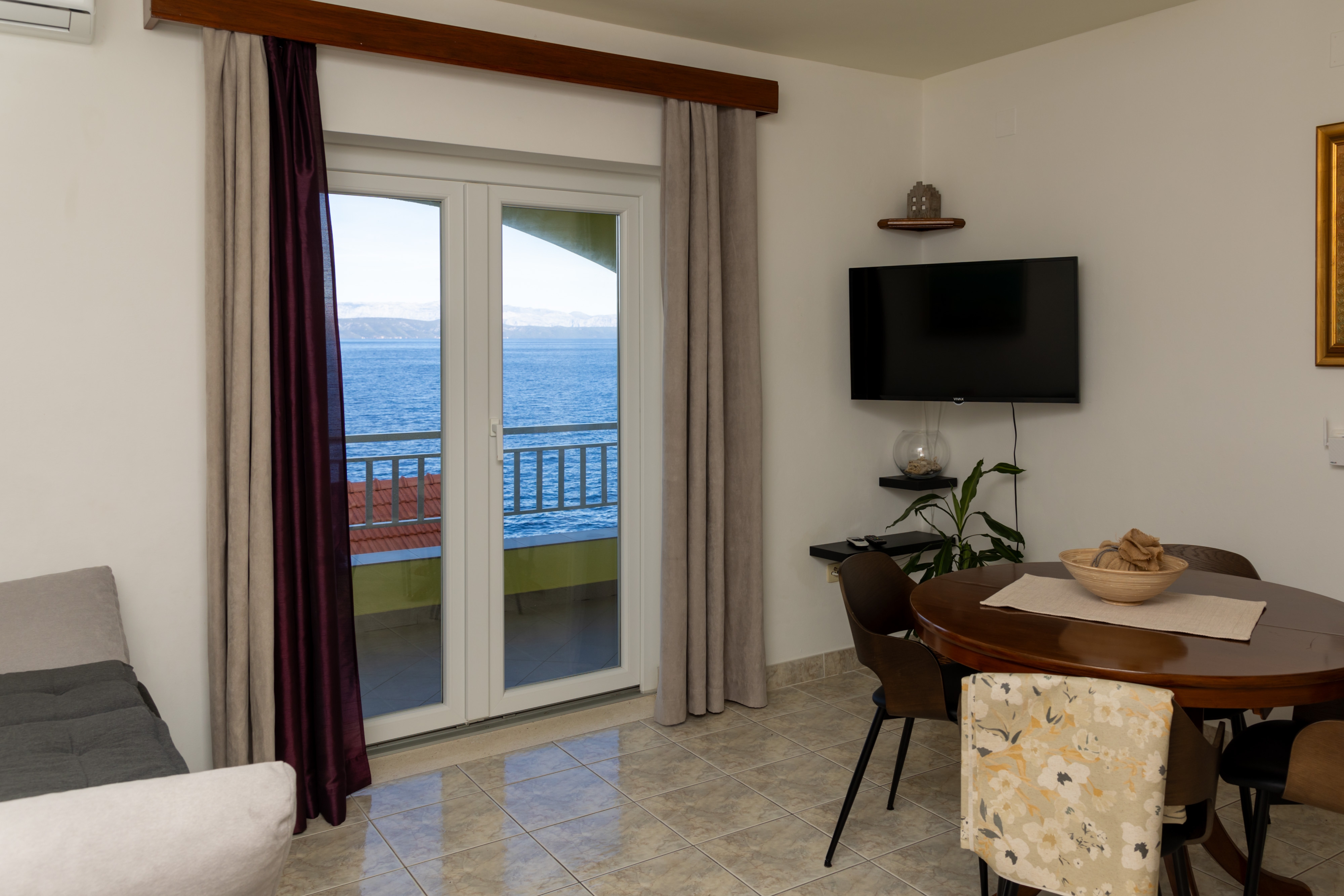 One bedroom apartment near beach Prigradica, Korčula (A-544-b) One bedroom apartment near beach Prigradica, Korčula (A-544-b)