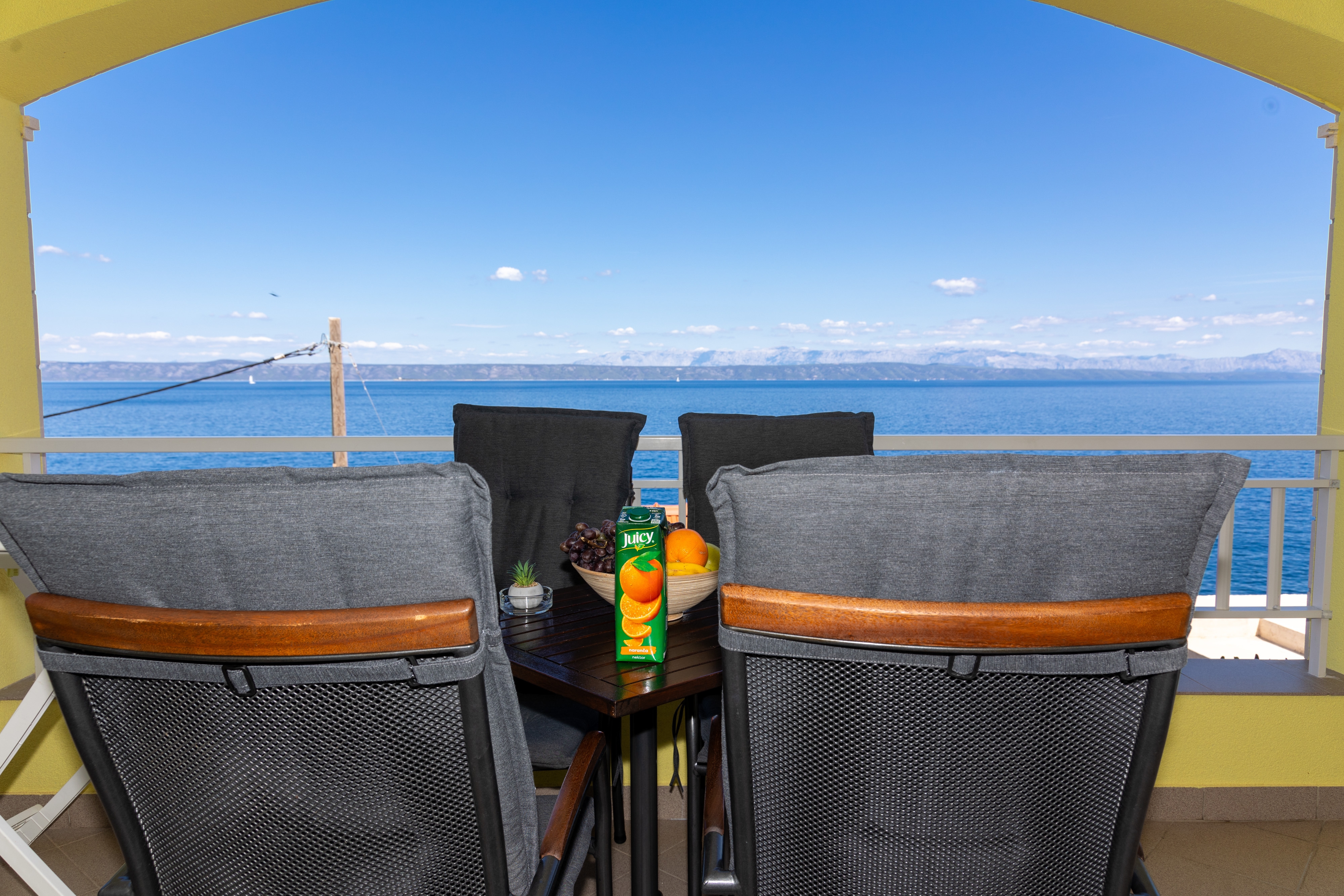 One bedroom apartment near beach Prigradica, Korčula  A-b