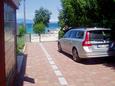 Parking lot Malinska, Krk, Parking lot 5441 - Apartments by the sea.