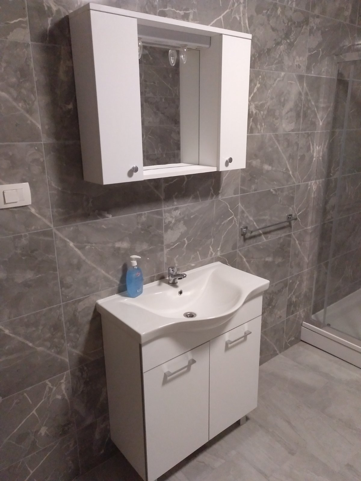 Three bedroom apartment with terrace and sea view Zavalatica, Korčula  A-a