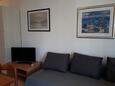 Jídelna Baška, Jídelna v ubytování typu apartment, s klimatizací, domácí mazlíčci povoleni a WiFi.