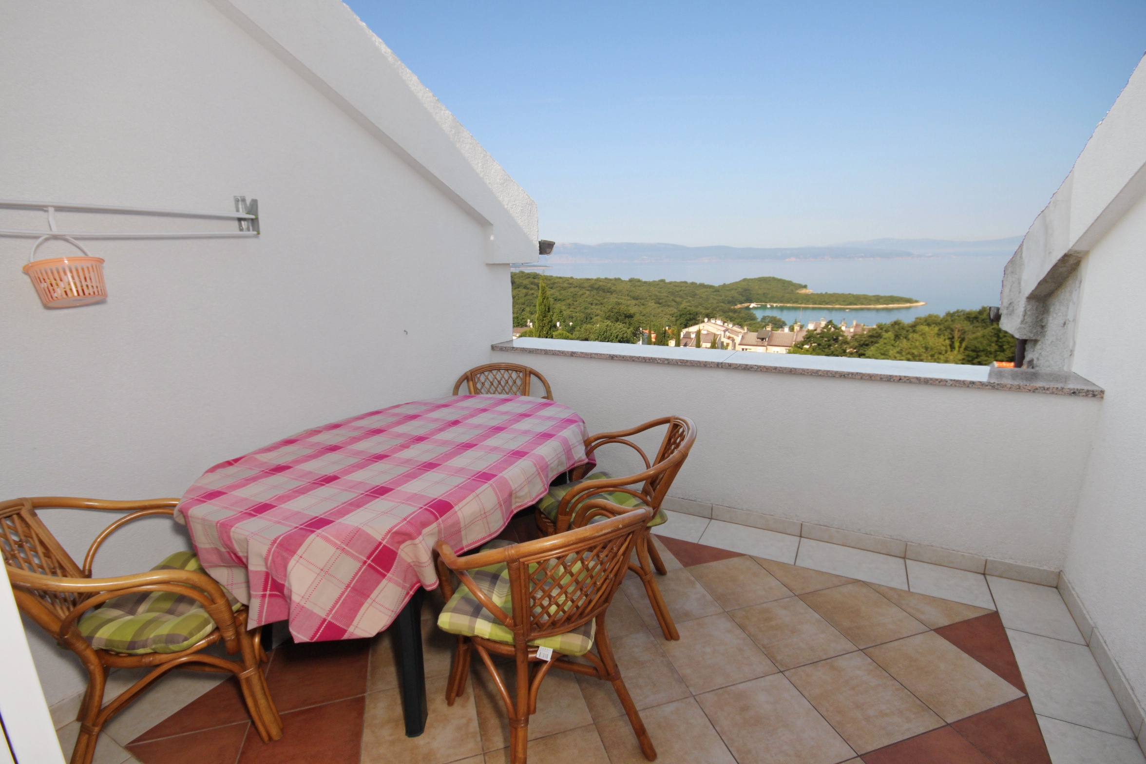 Two bedroom apartment with terrace and sea view Njivice, Krk (A-5458-a)