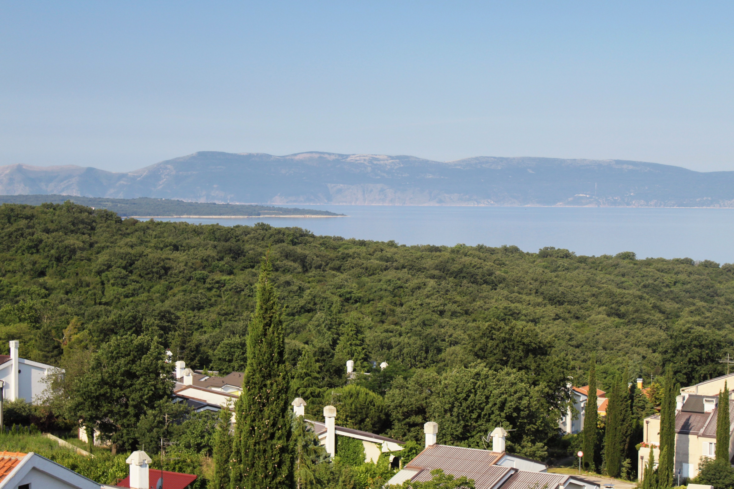 Two bedroom apartment with terrace and sea view Njivice, Krk  A-a