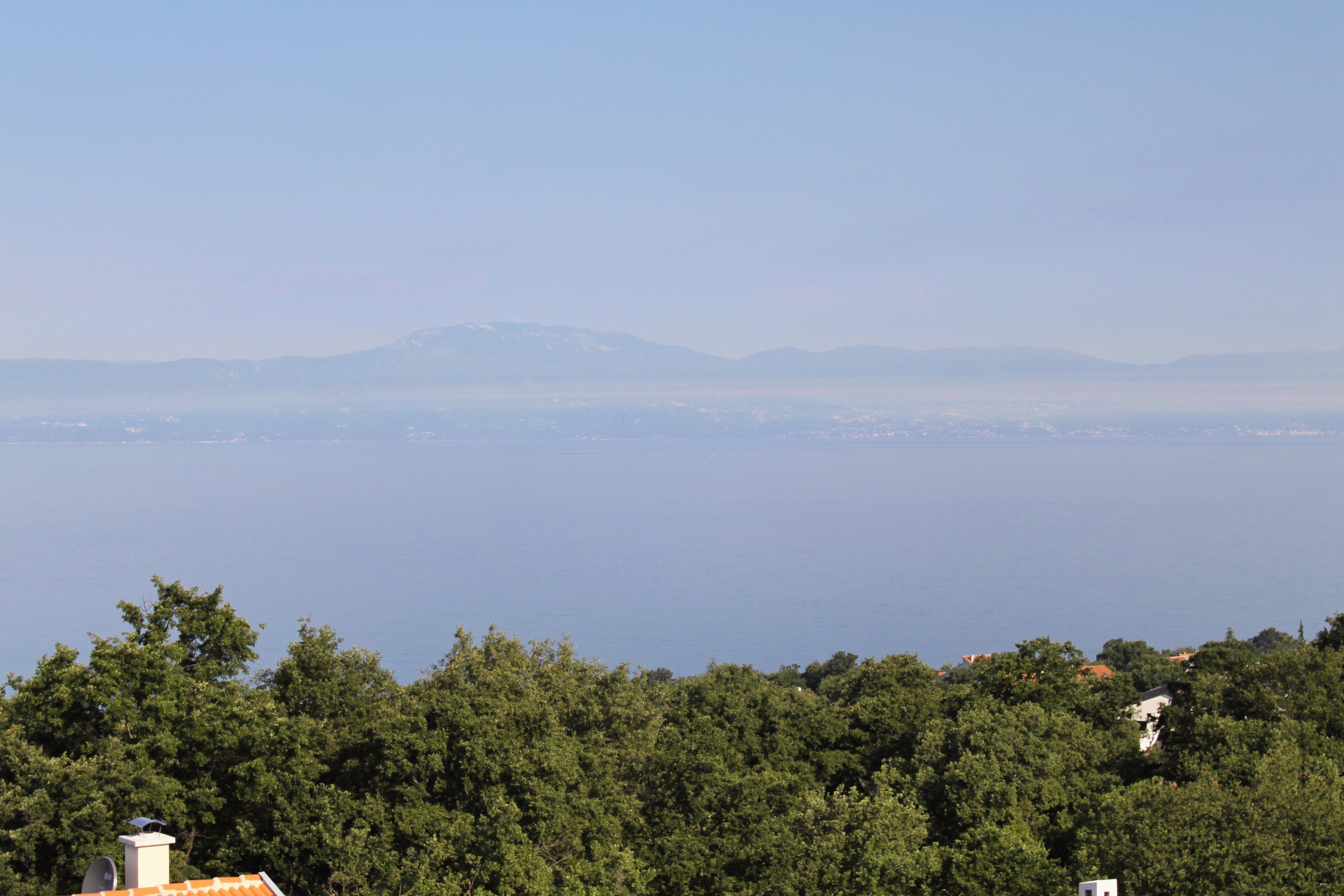Two bedroom apartment with terrace and sea view Njivice, Krk  A-a
