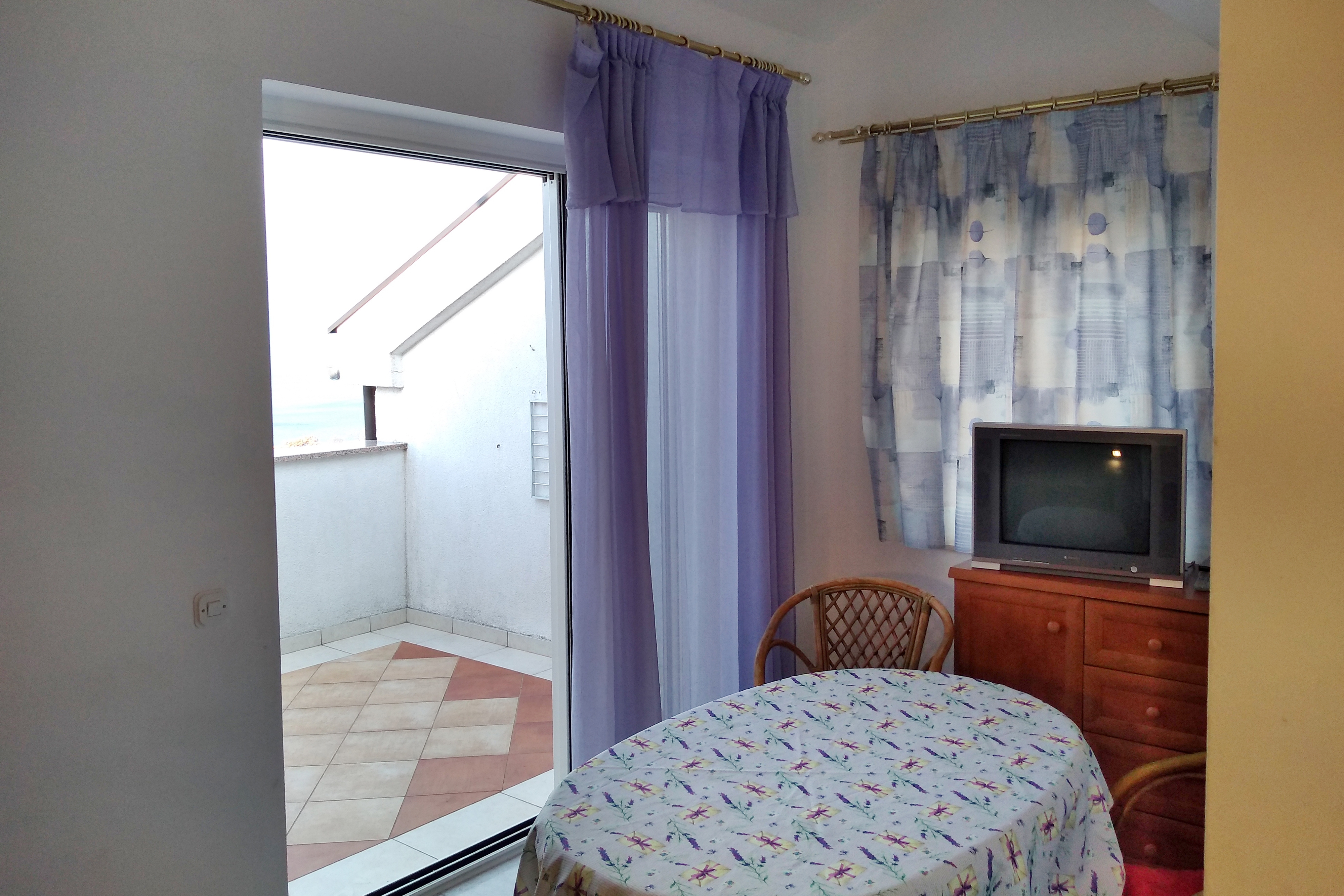 Two bedroom apartment with terrace and sea view Njivice, Krk (A-5458-c)