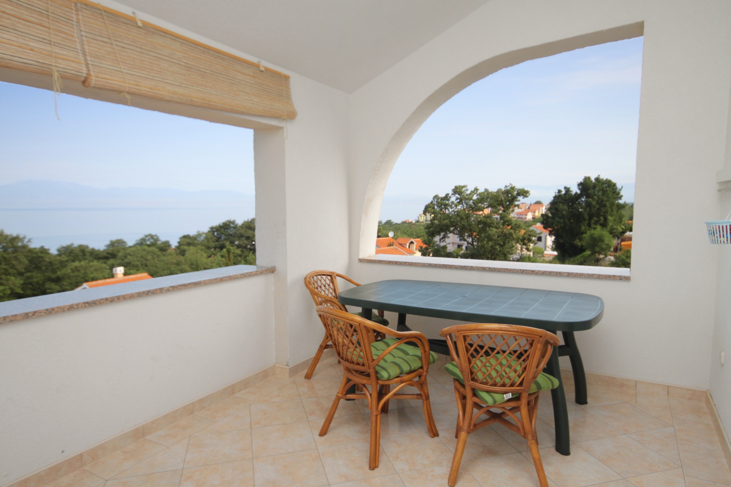 Studio flat with terrace and sea view Njivice, Krk (AS-5458-b) Studio flat with terrace and sea view Njivice, Krk (AS-5458-b)