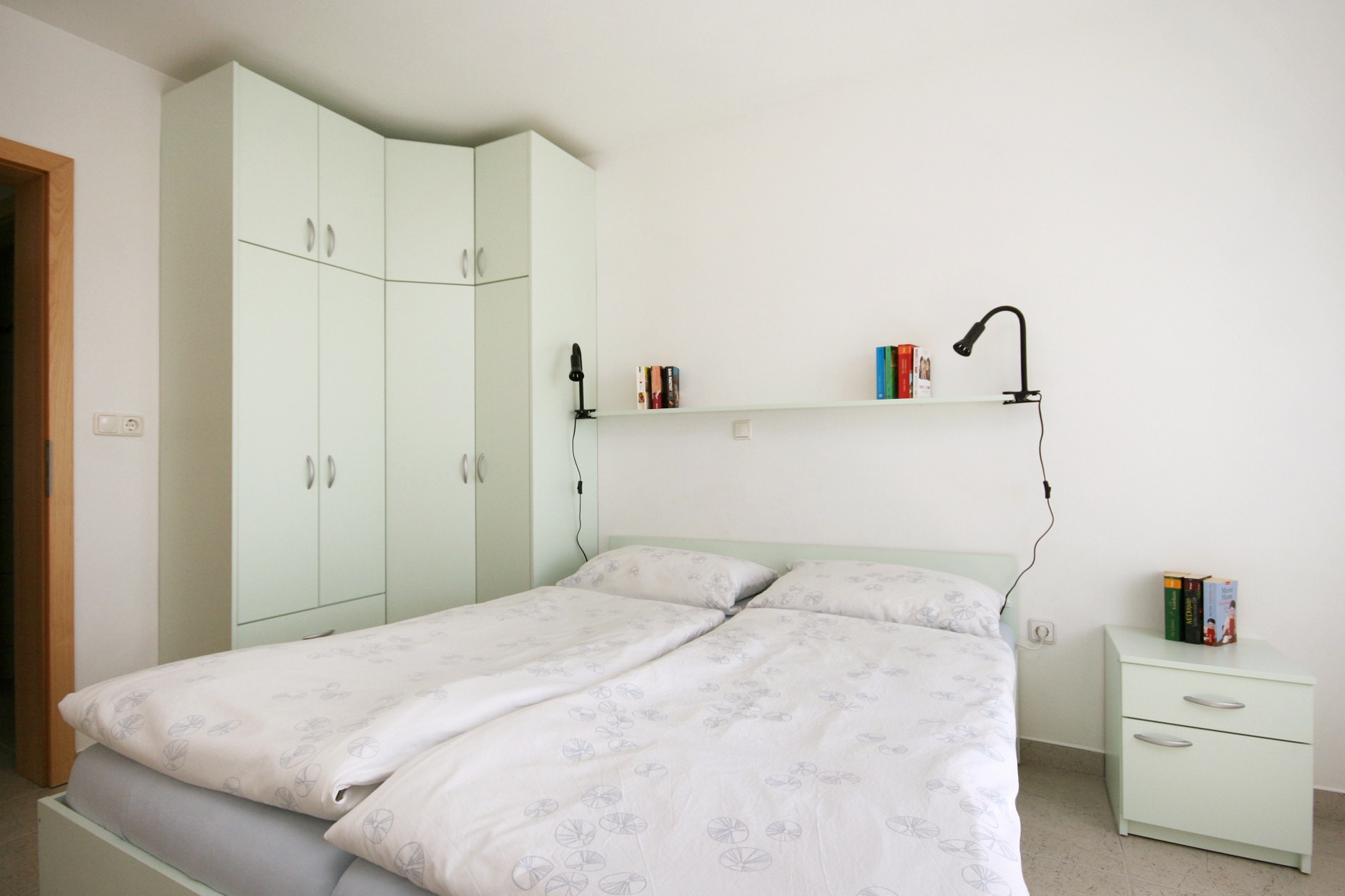 Two bedroom apartment with terrace Pinezići, Krk  A-a