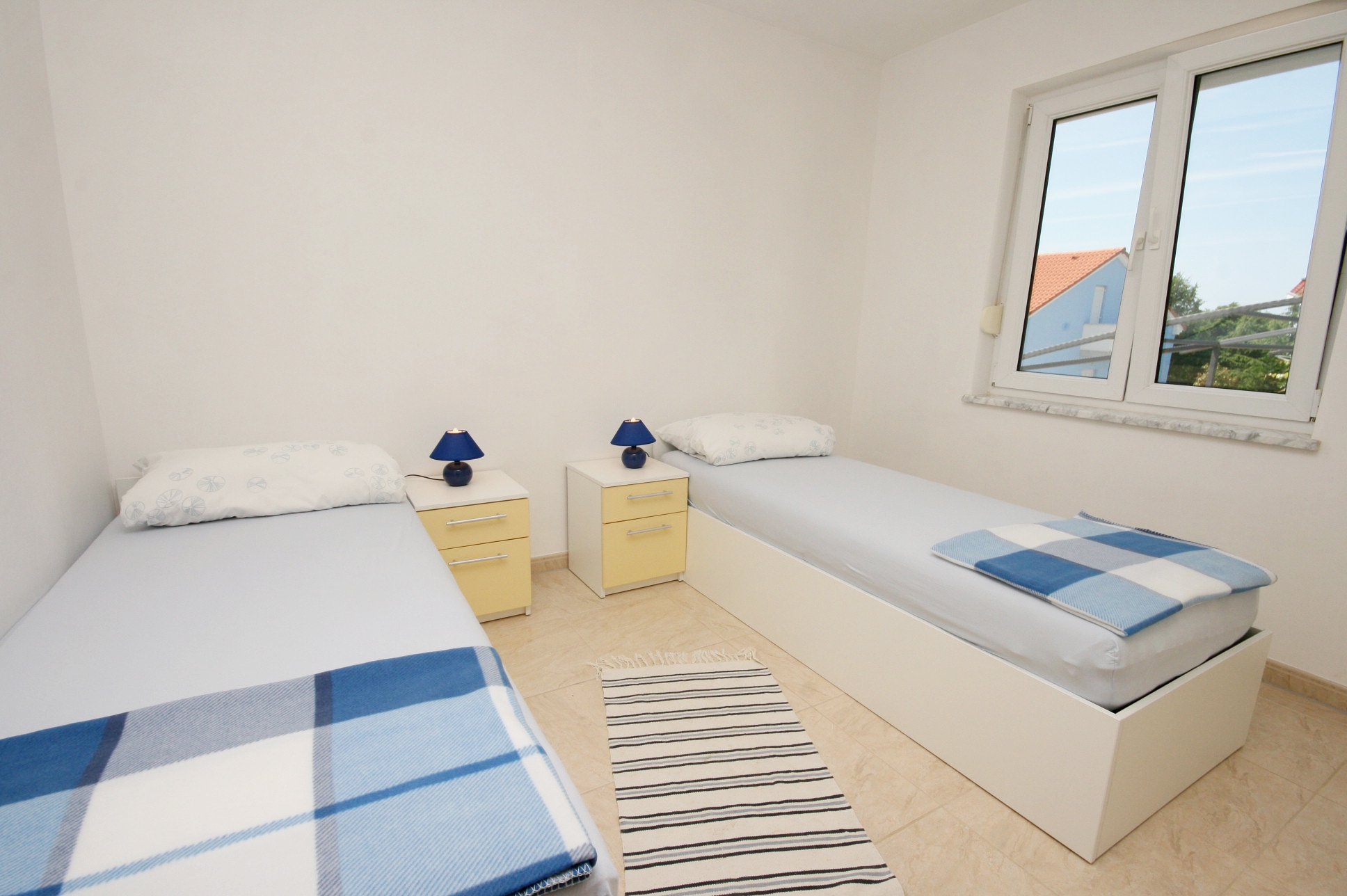 Two bedroom apartment with terrace Pinezići, Krk  A-b