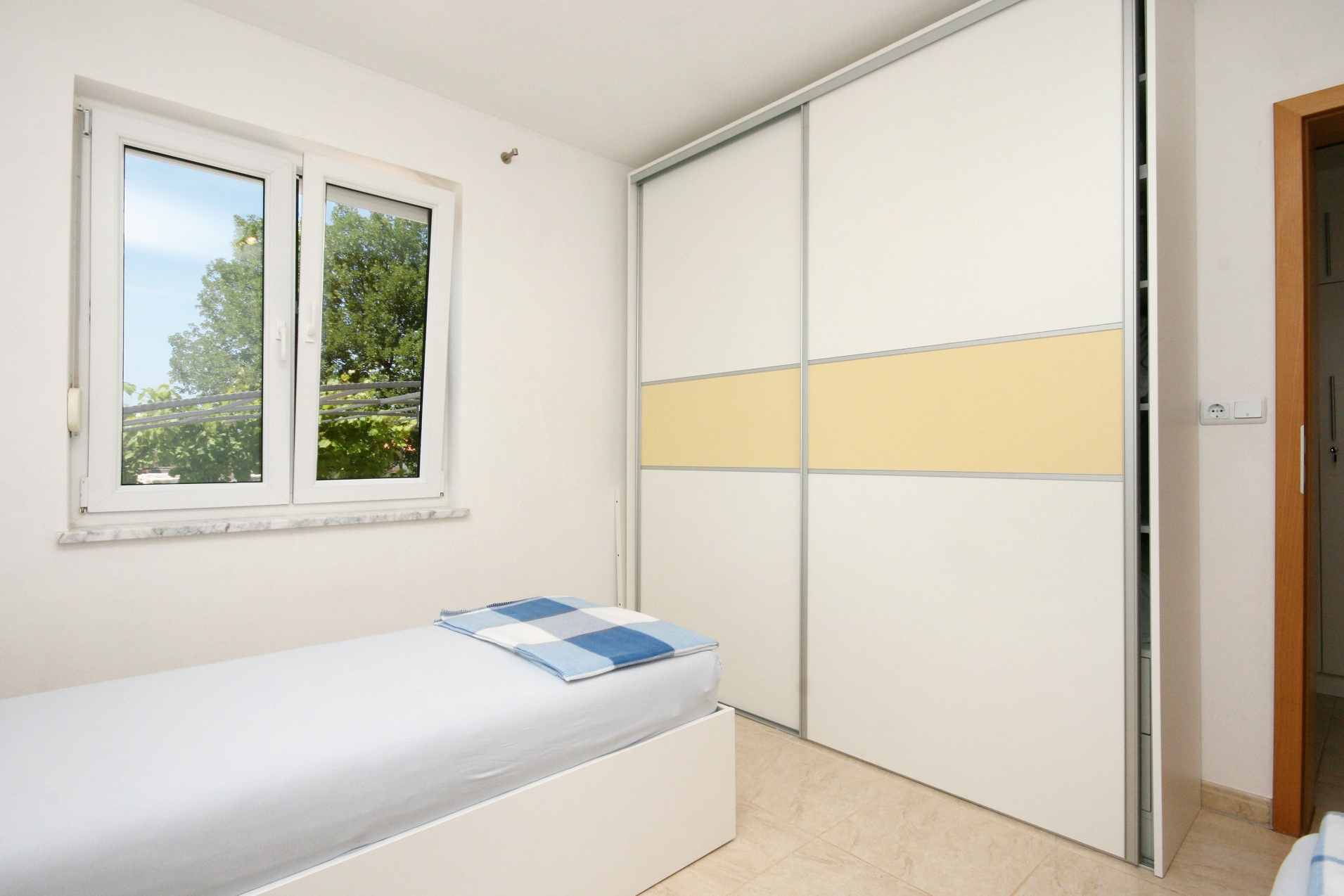 Two bedroom apartment with terrace Pinezići, Krk  A-b