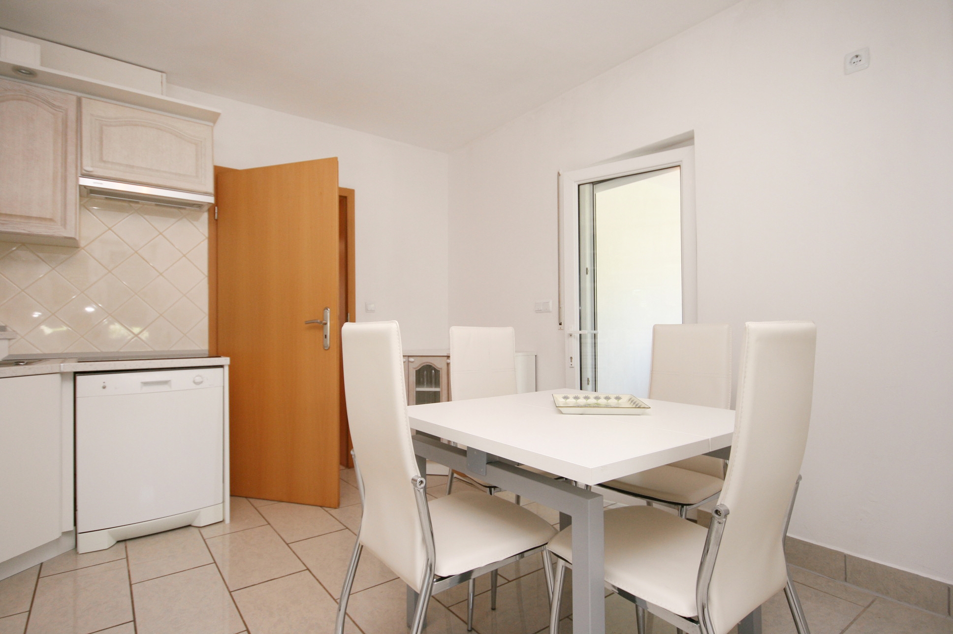 Two bedroom apartment with terrace Pinezići, Krk  A-b