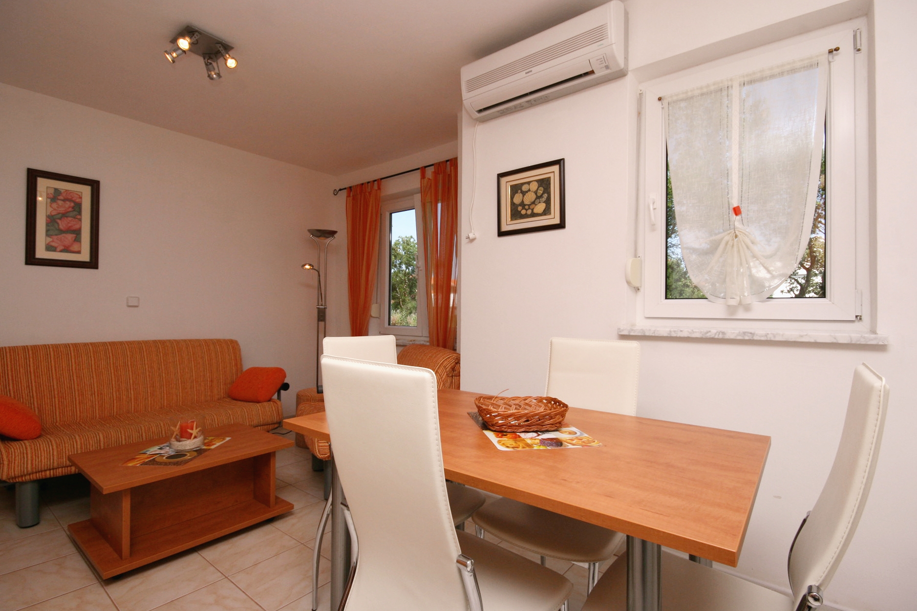 One bedroom apartment with terrace Pinezići, Krk  A-c