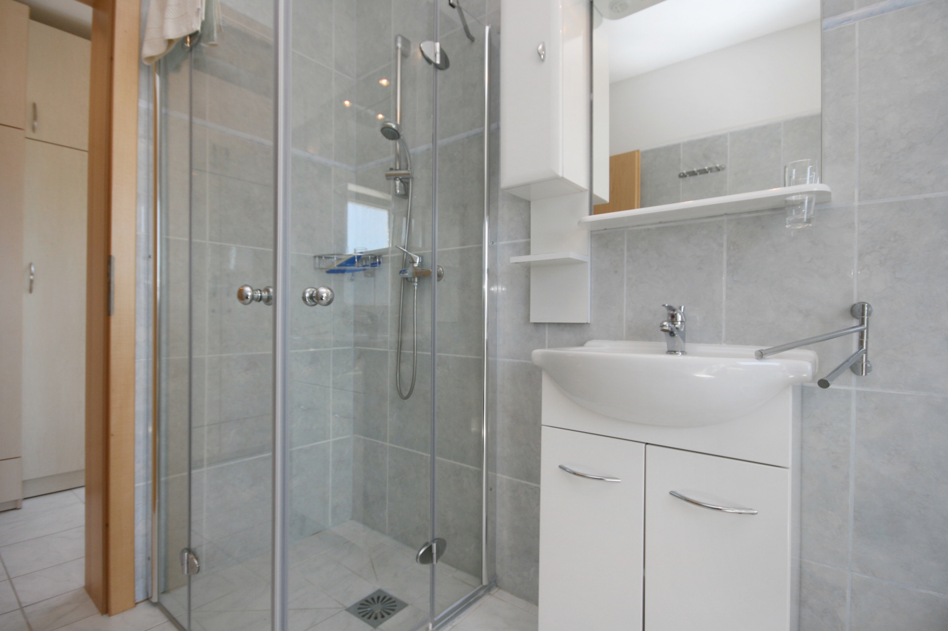 One bedroom apartment with terrace Pinezići, Krk  A-d