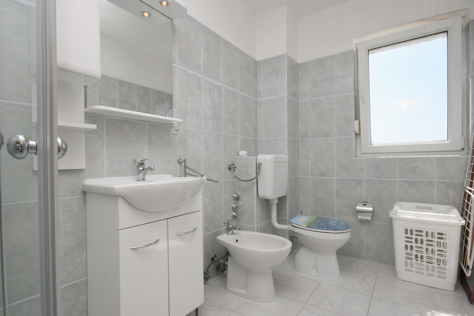 One bedroom apartment with terrace Pinezići, Krk  A-d