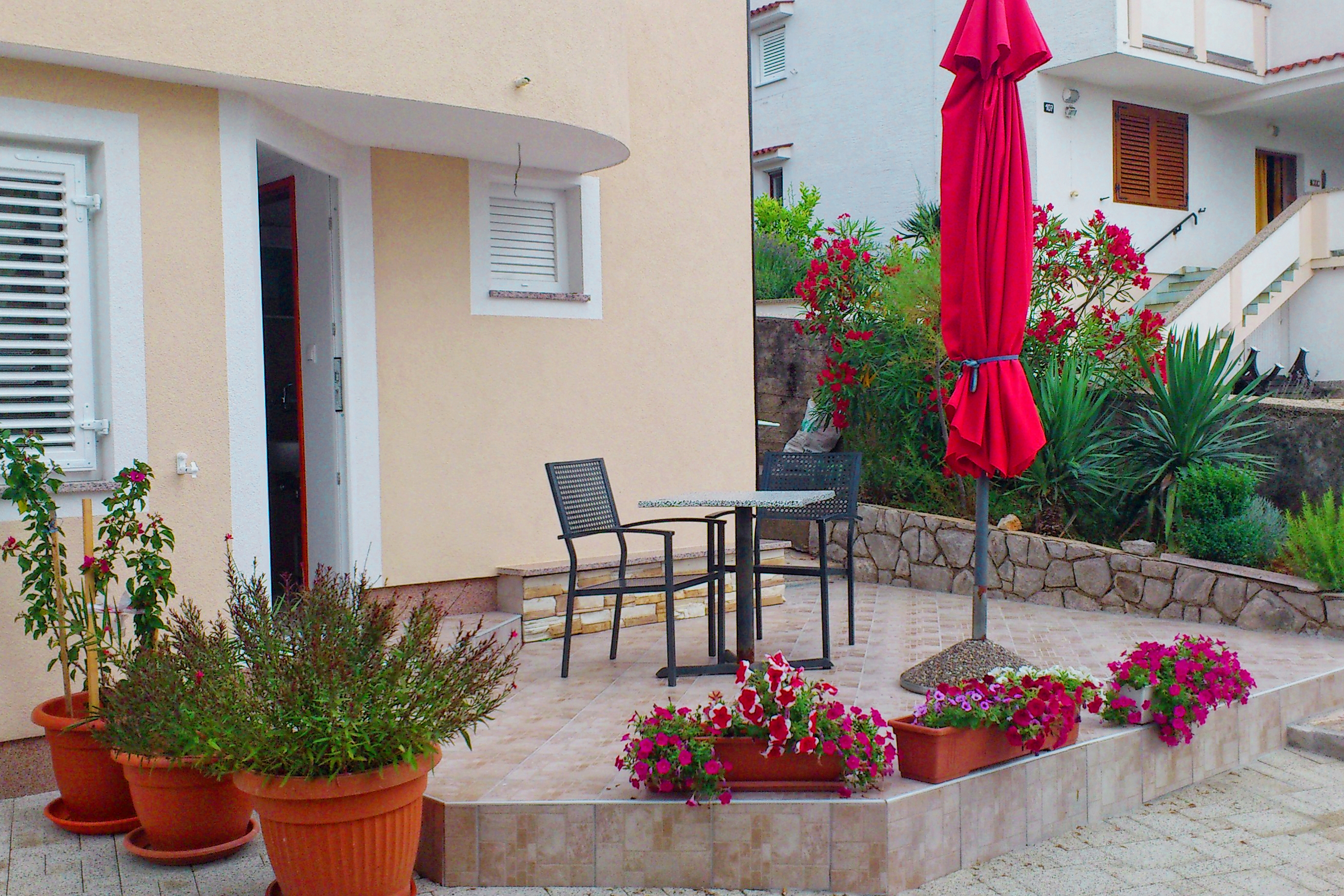 One bedroom apartment with terrace Čižići, Krk (A-5469-c)