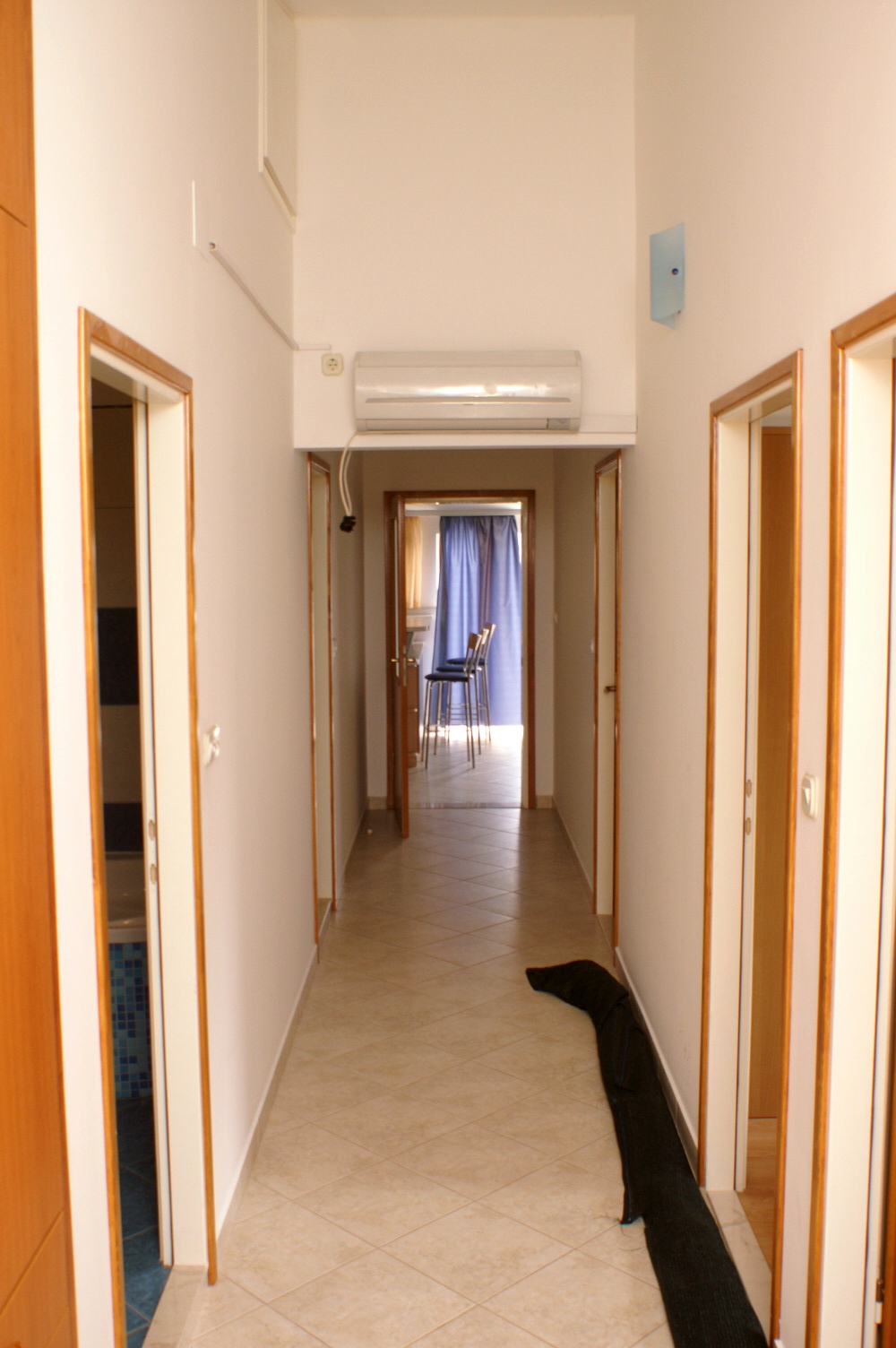Three bedroom apartment with terrace and sea view Zavalatica, Korčula  A-c