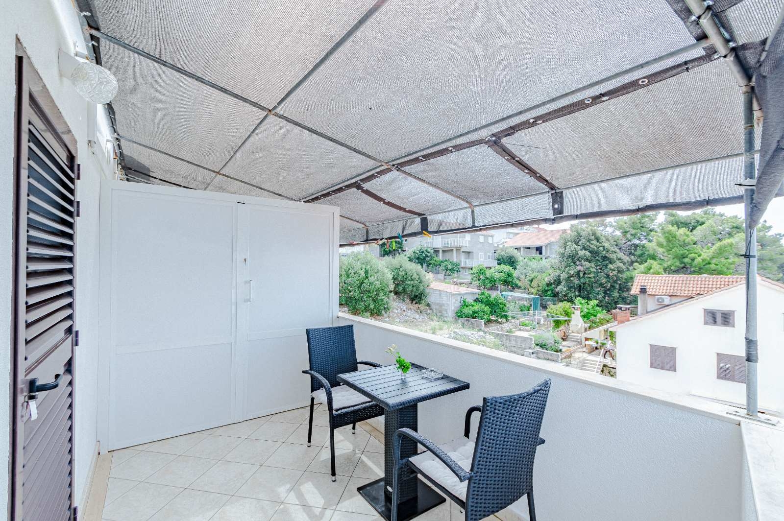 Studio flat with terrace and sea view Zavalatica, Korčula  AS-b