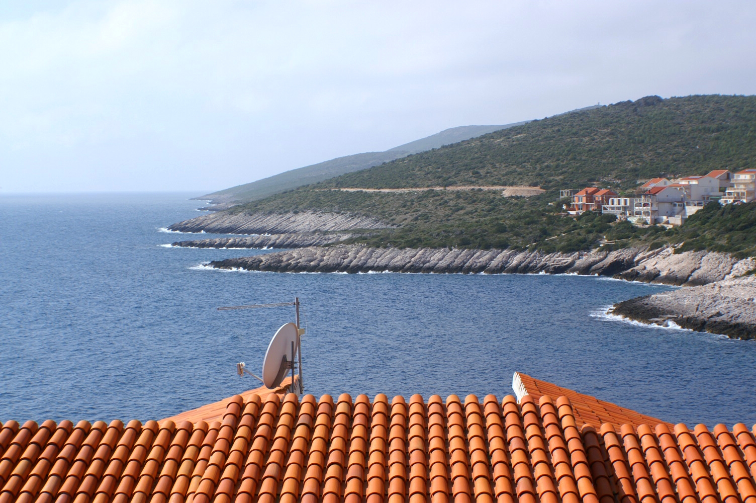 Studio flat with balcony and sea view Zavalatica, Korčula  AS-d