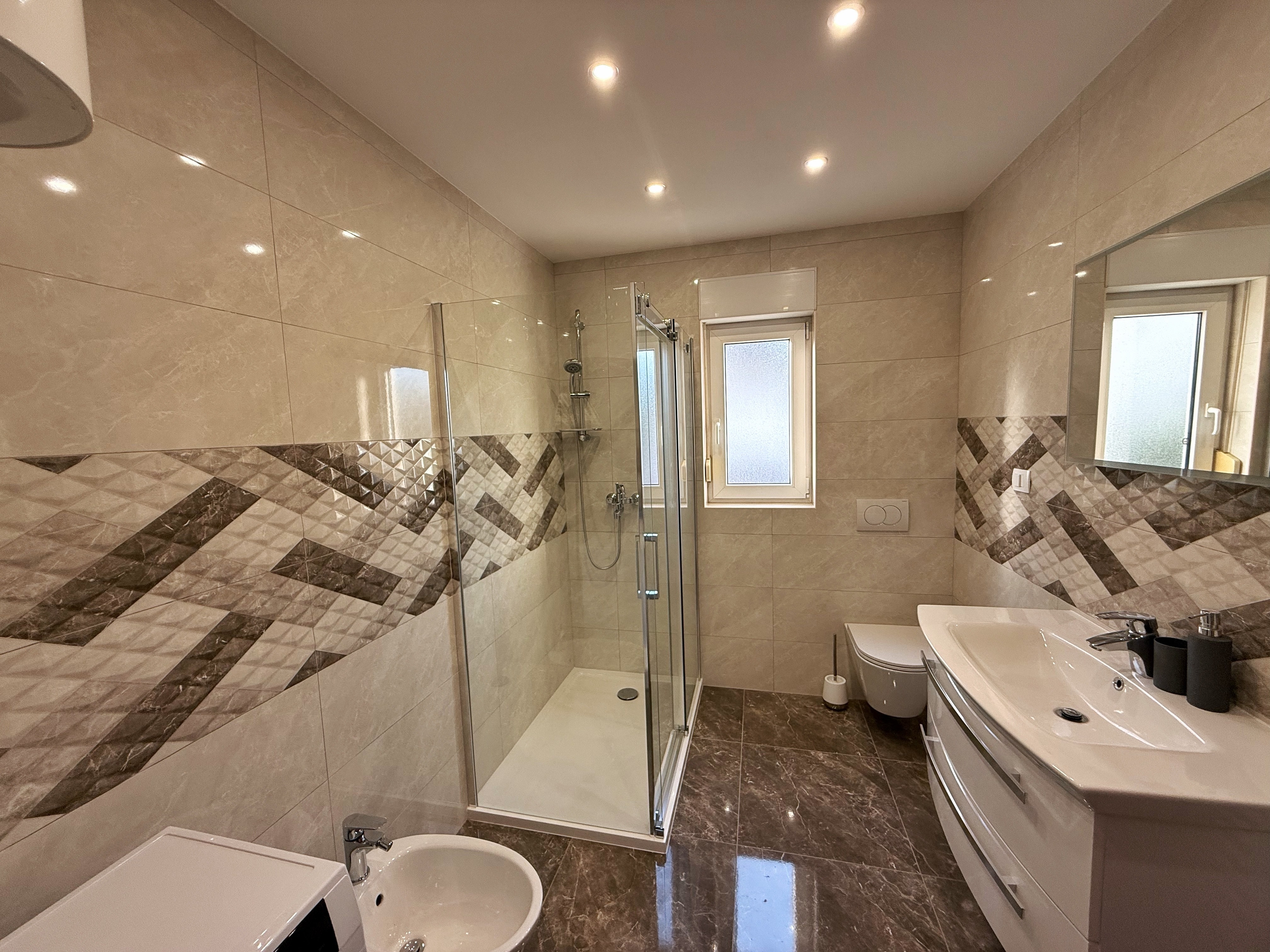 Two bedroom apartment with terrace Novi Vinodolski  A-a