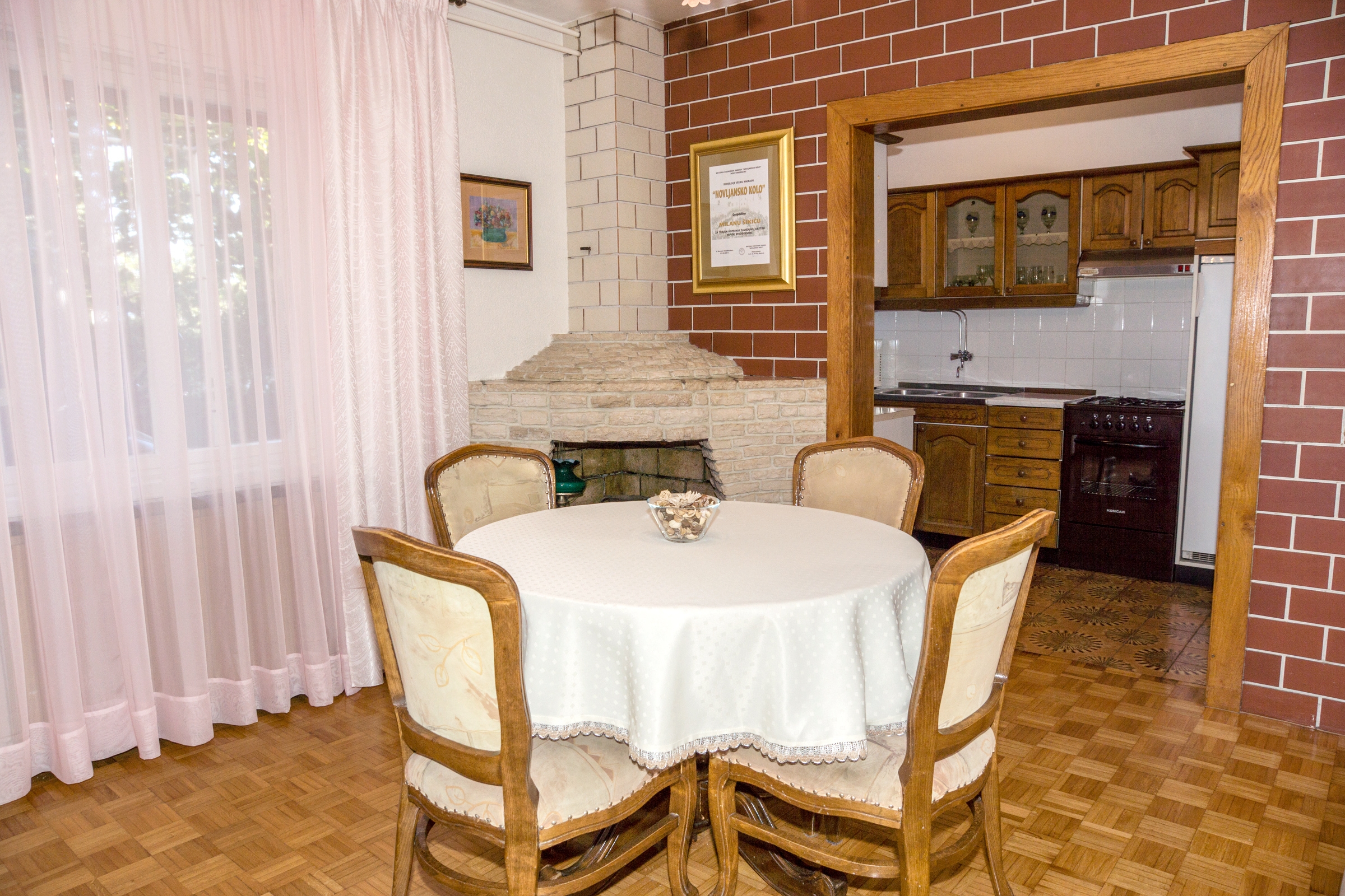 Two bedroom apartment with terrace Novi Vinodolski  A-a