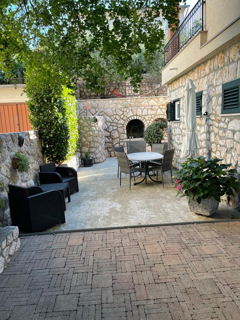 Top Novi Vinodolski Top Novi Vinodolski