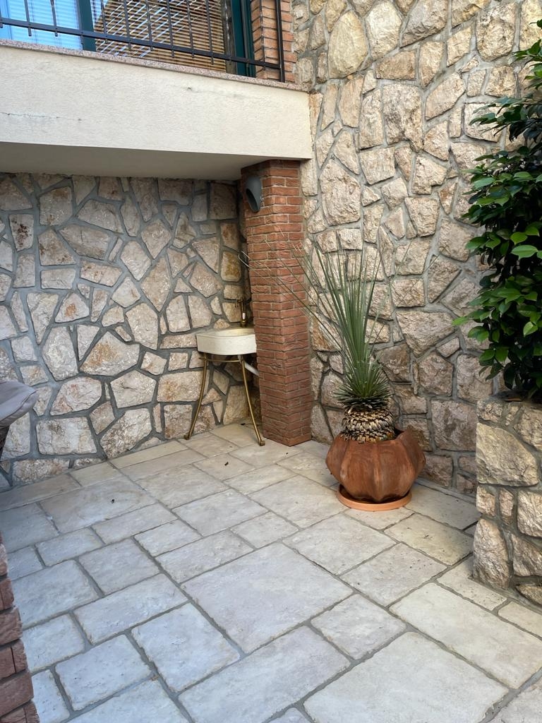 One bedroom apartment with terrace and sea view Novi Vinodolski  A-b
