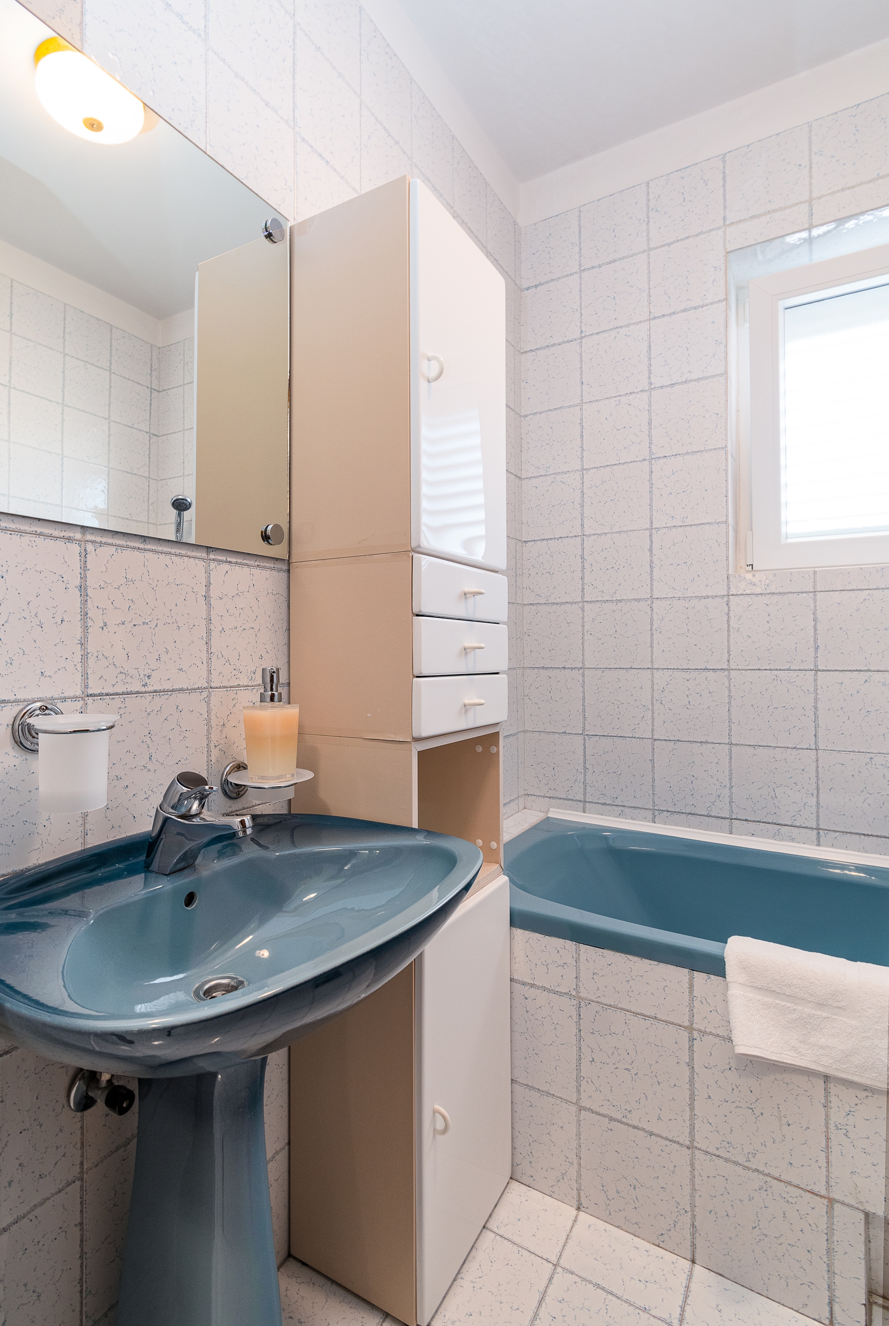 Three bedroom apartment with terrace and sea view Crikvenica  A-a