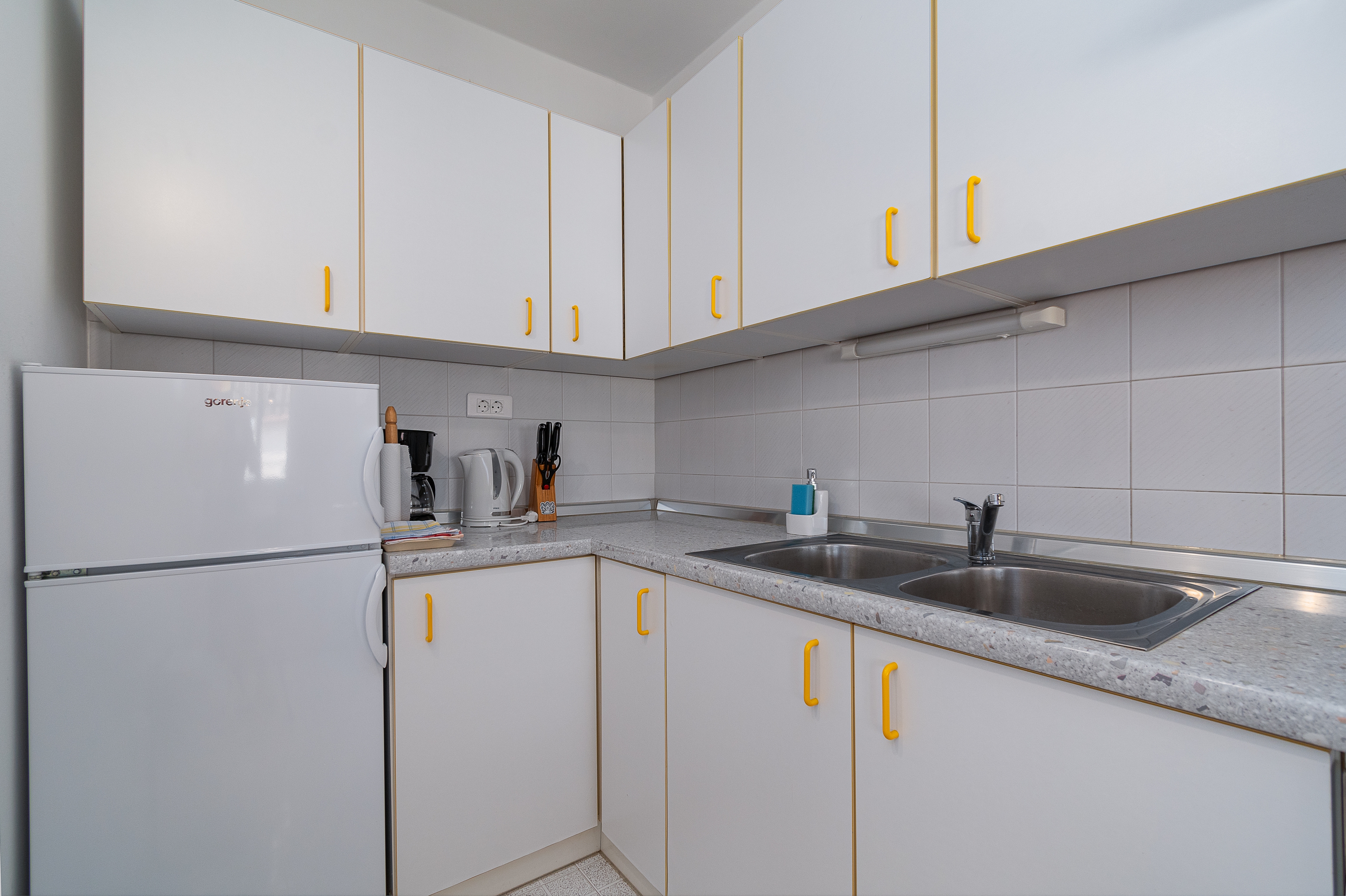 Three bedroom apartment with terrace and sea view Crikvenica  A-a