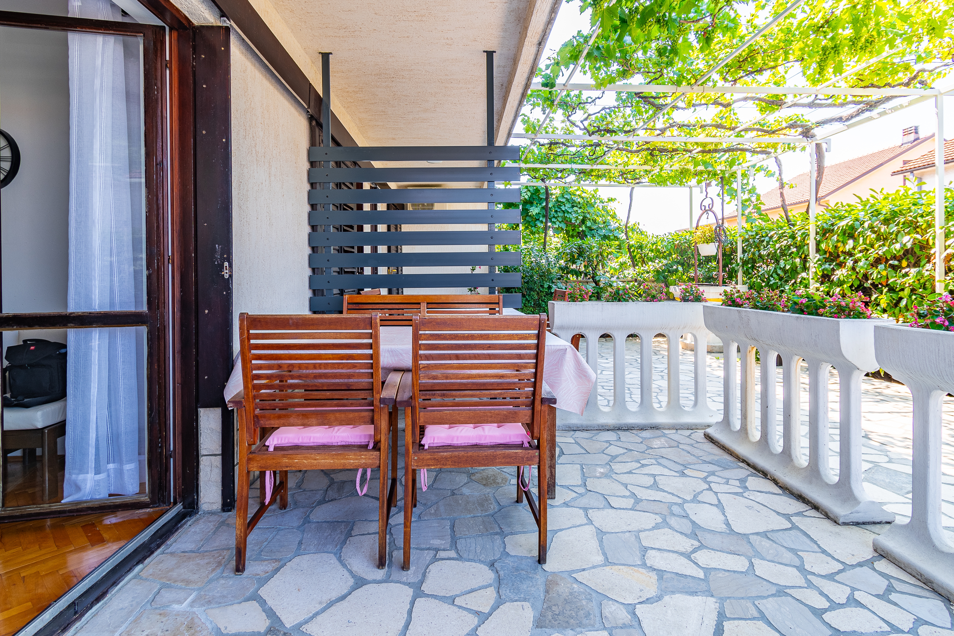 One bedroom apartment with terrace Crikvenica  A-b