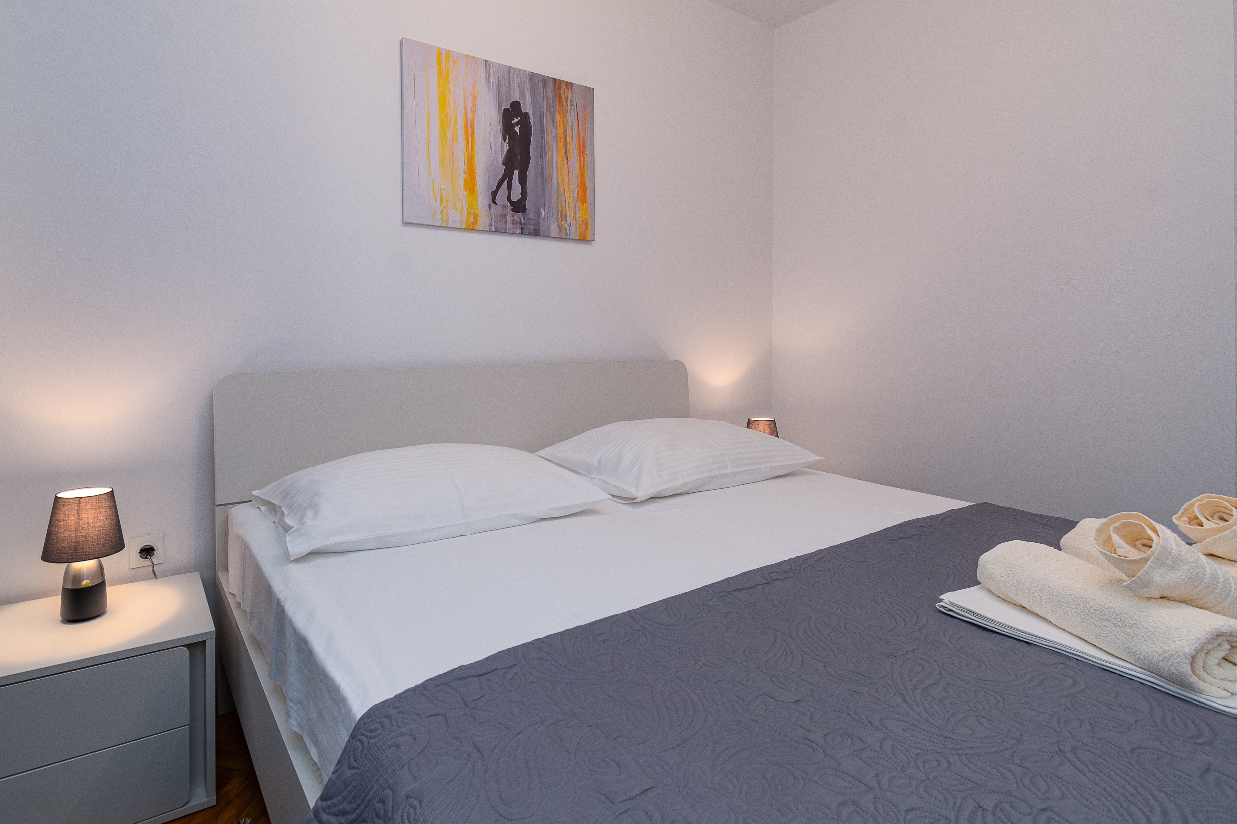 Two bedroom apartment with terrace Crikvenica  A-c