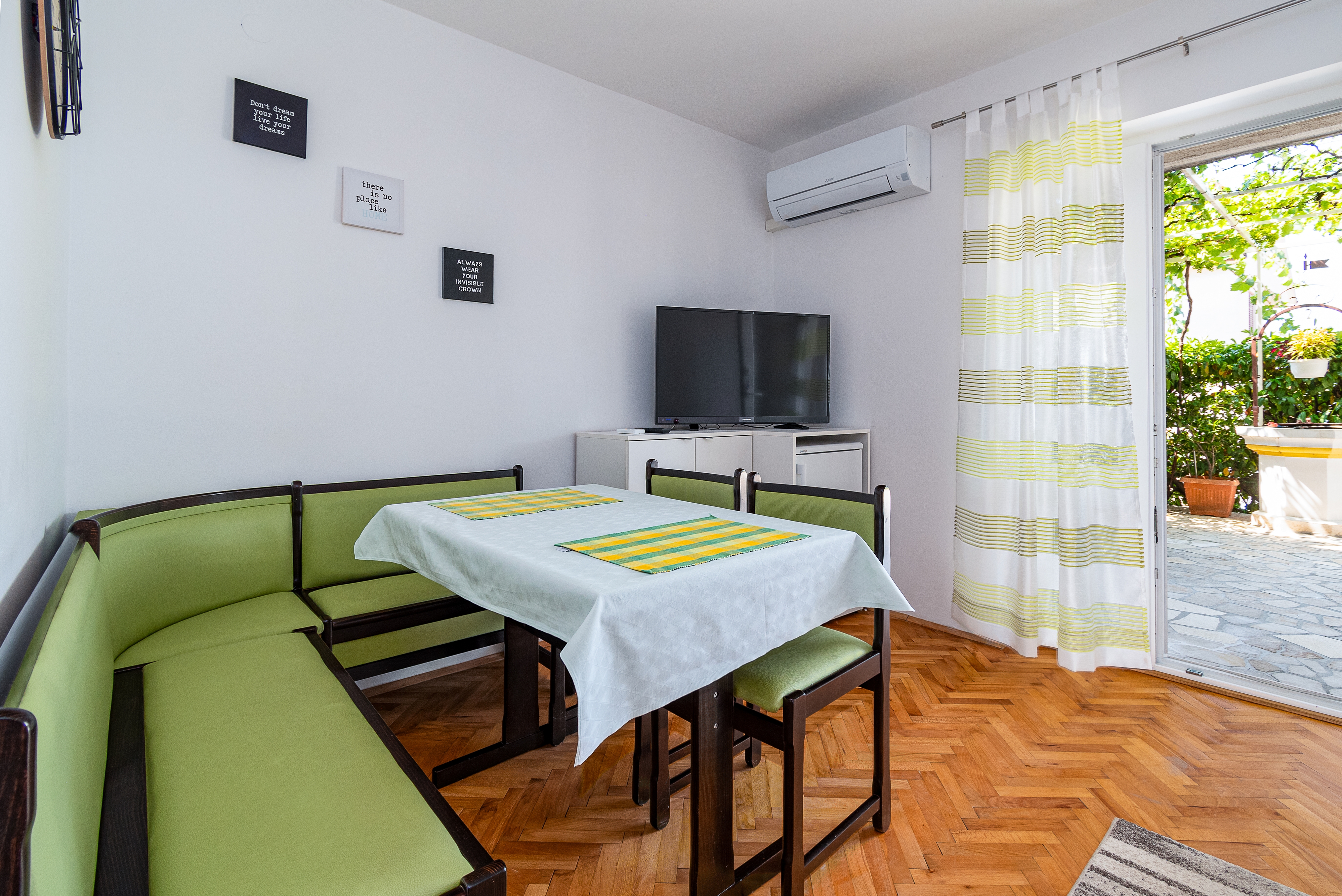 Two bedroom apartment with terrace Crikvenica (A-5494-c) Two bedroom apartment with terrace Crikvenica (A-5494-c)