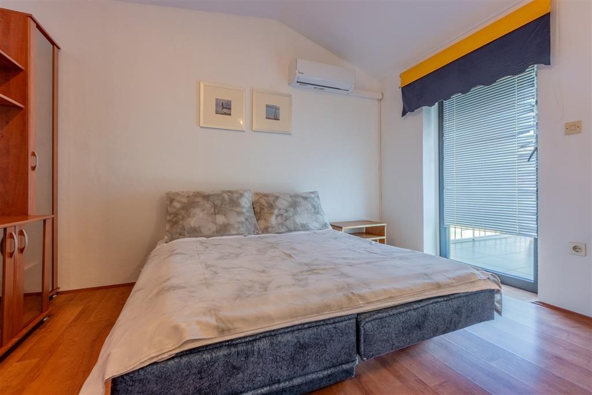 Top Novi Vinodolski Top Novi Vinodolski