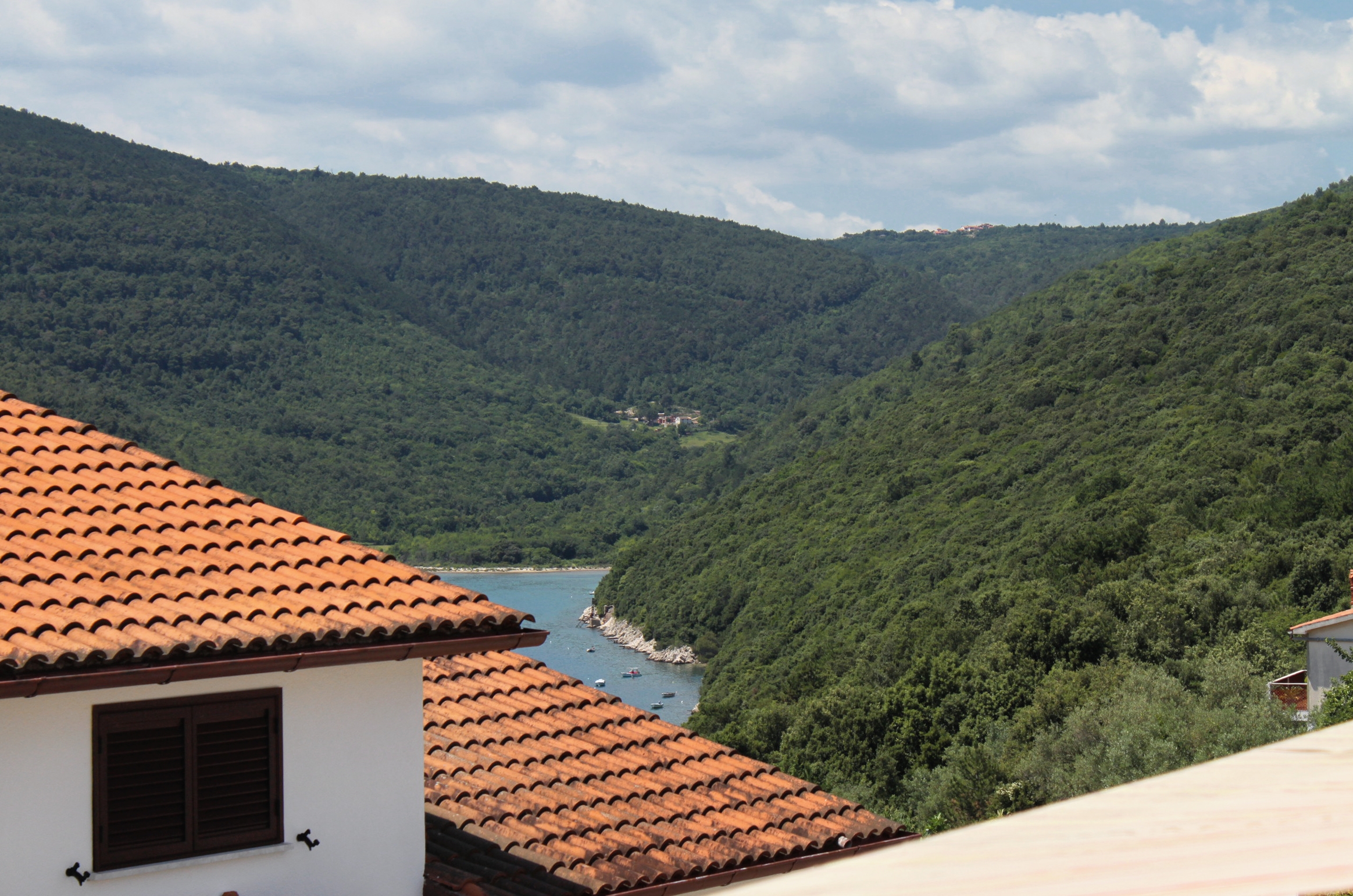 Two bedroom apartment with terrace and sea view Duga Luka (Prtlog), Labin  A-a
