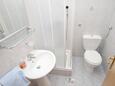 Ванная комната 2 Duga Luka (Prtlog), Ванная комната 2 в размещении типа apartment, WiFi.