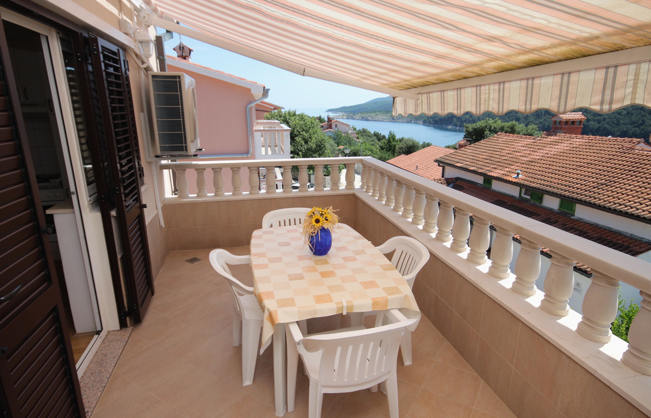 Two bedroom apartment with terrace and sea view Duga Luka (Prtlog), Labin  A-b