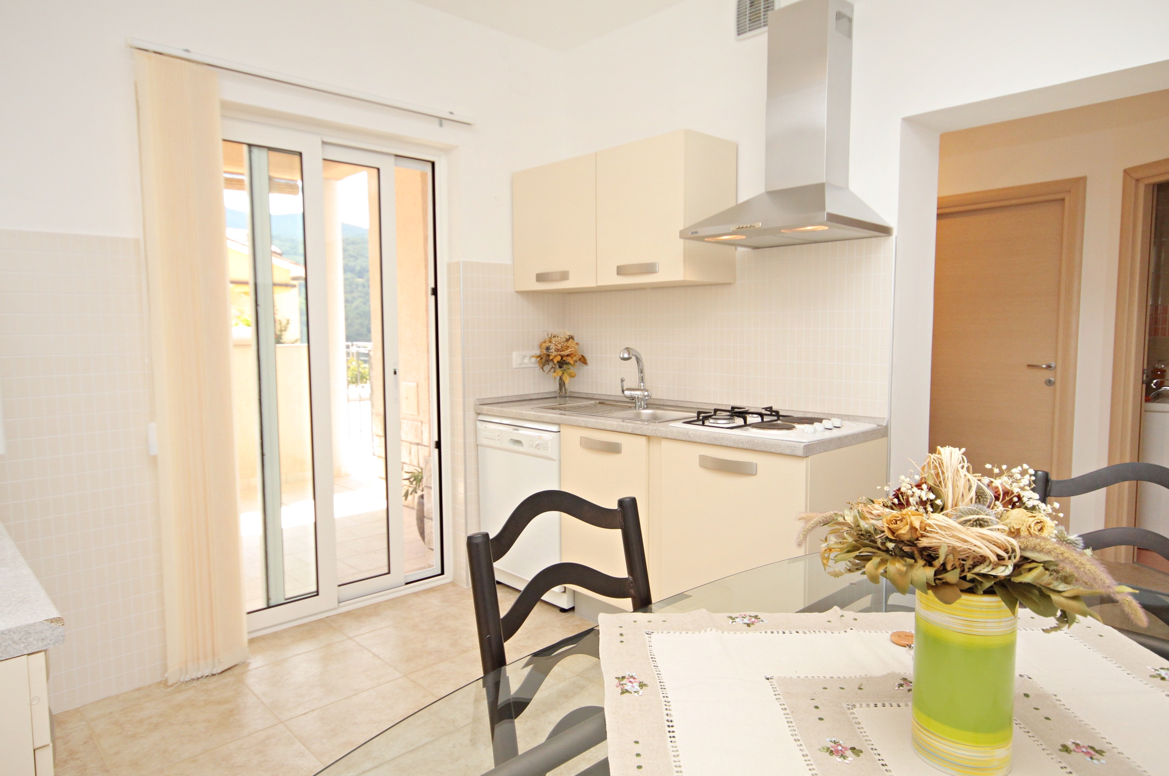 Two bedroom apartment with terrace Duga Luka (Prtlog), Labin (A-5528-c) Two bedroom apartment with terrace Duga Luka (Prtlog), Labin (A-5528-c)