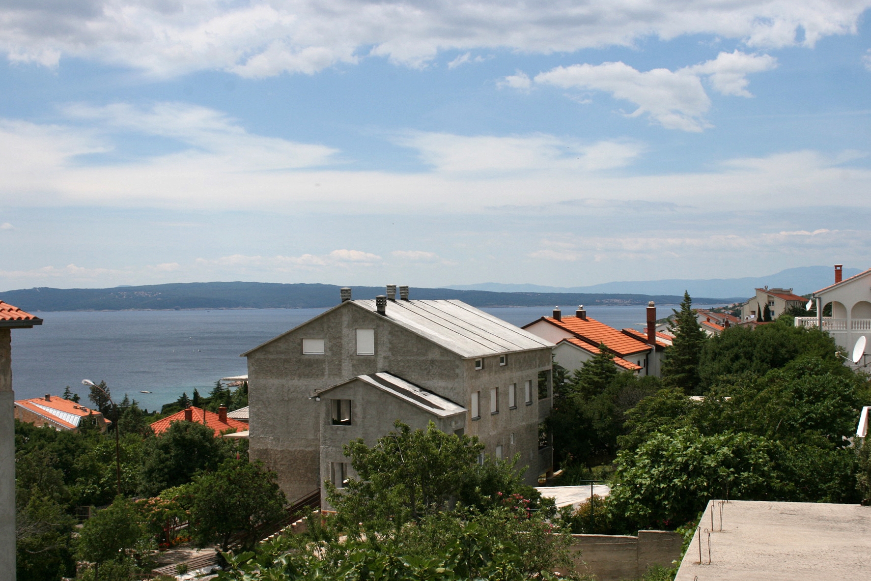 Three bedroom apartment with terrace and sea view Novi Vinodolski  A-a