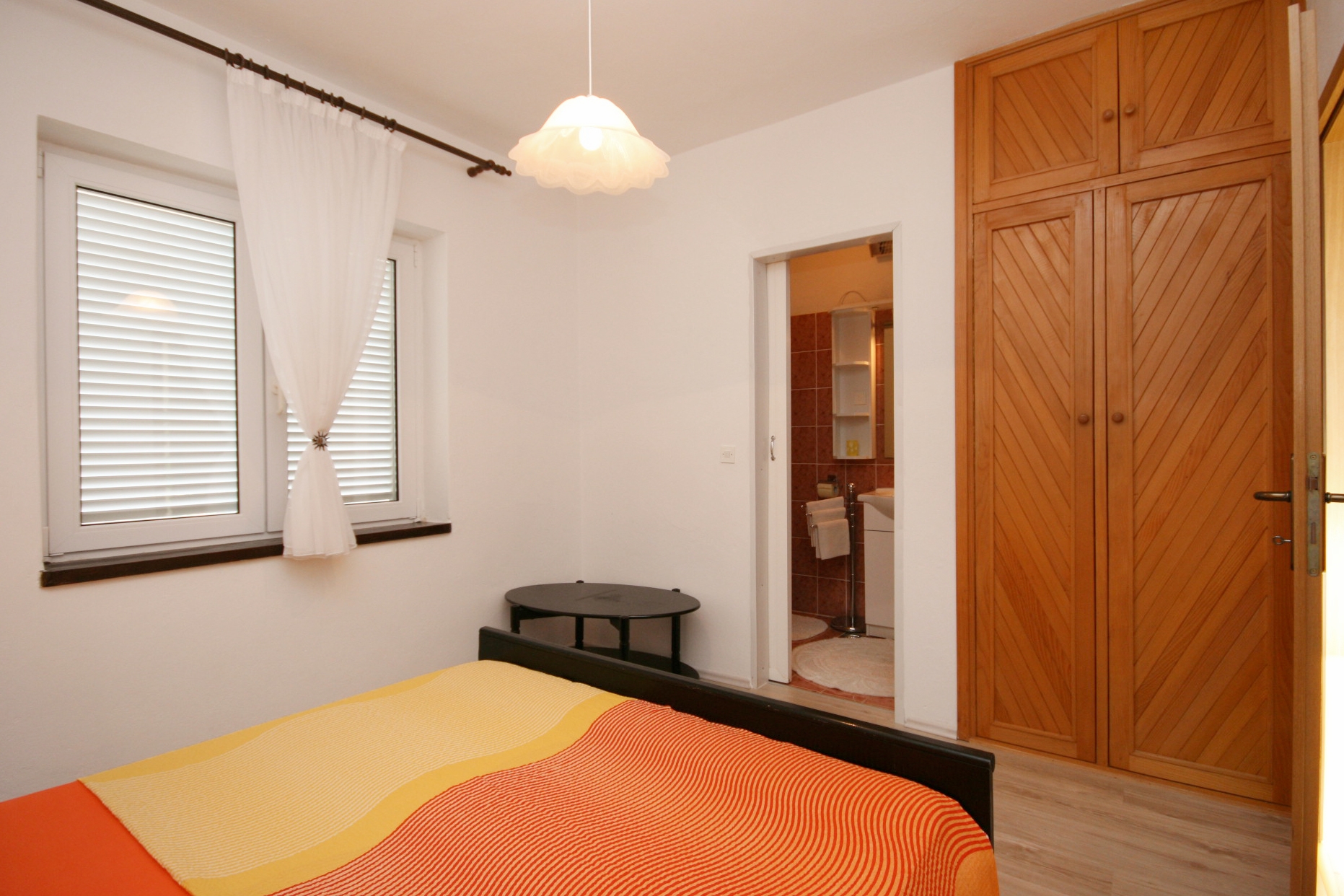 Three bedroom apartment with terrace and sea view Novi Vinodolski  A-a