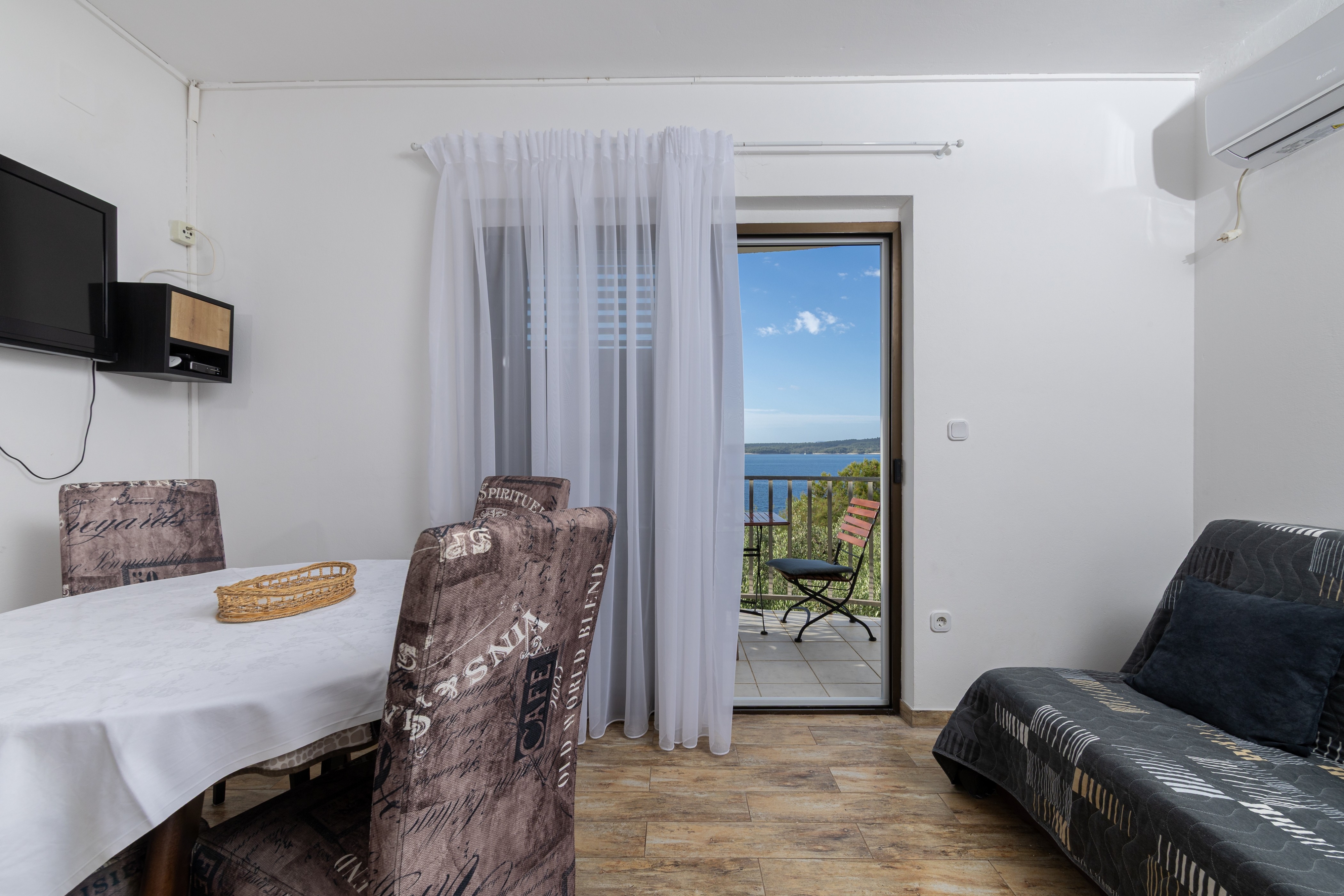 Top Hvar Zavala Top Hvar Zavala