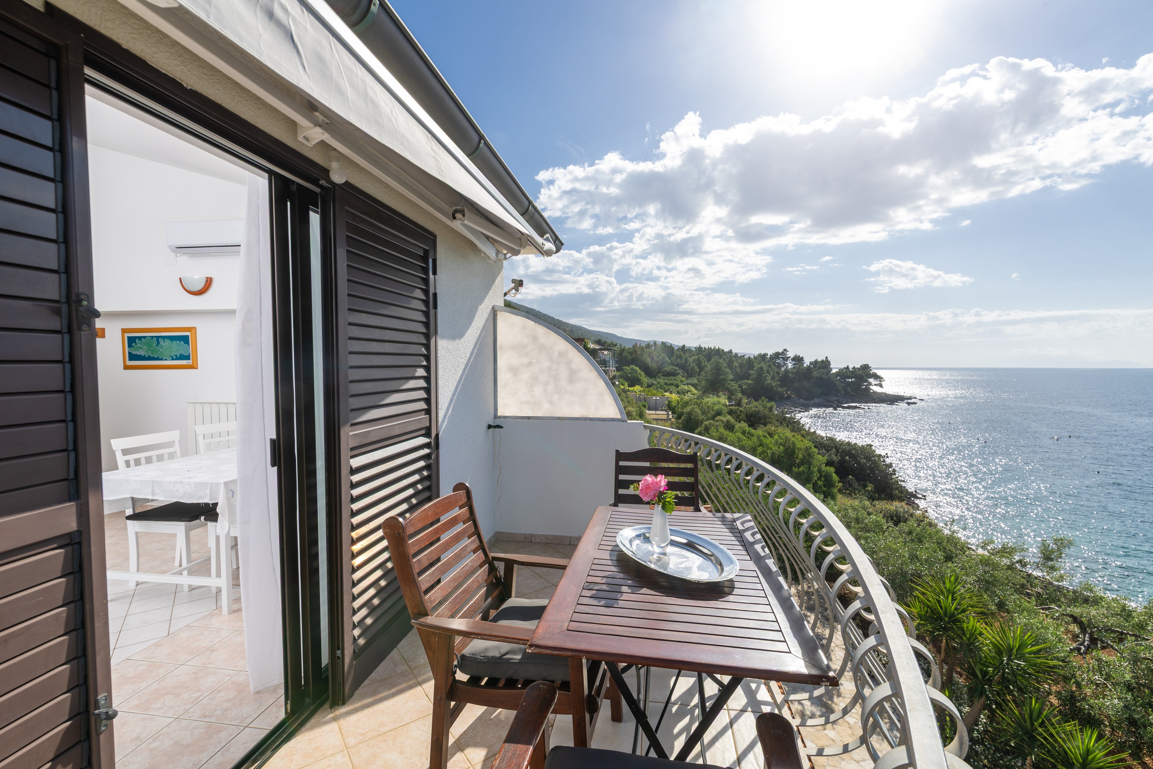 One bedroom apartment near beach Zavala, Hvar  A-d