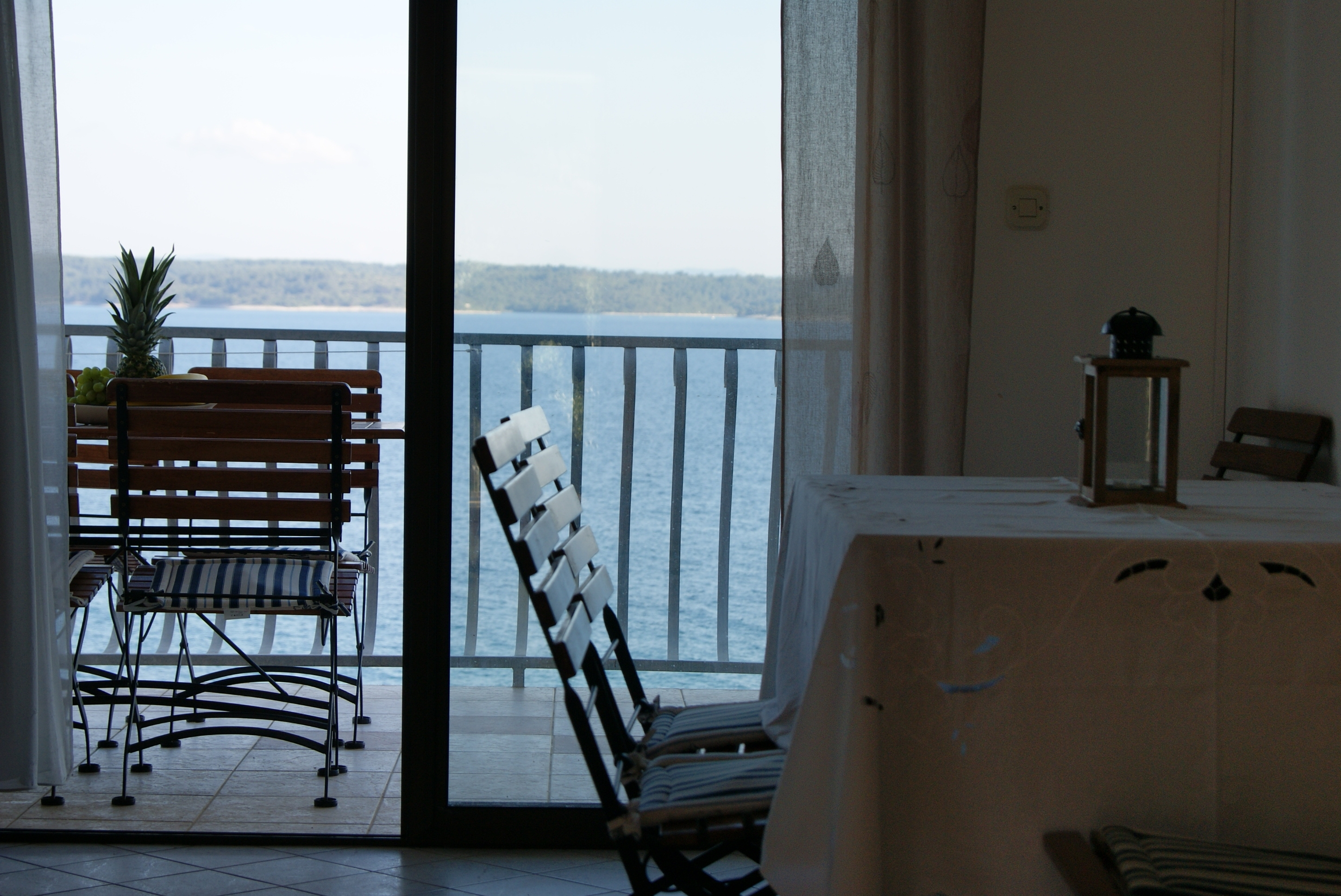 Two bedroom apartment near beach Zavala (Hvar) (A-553-e)