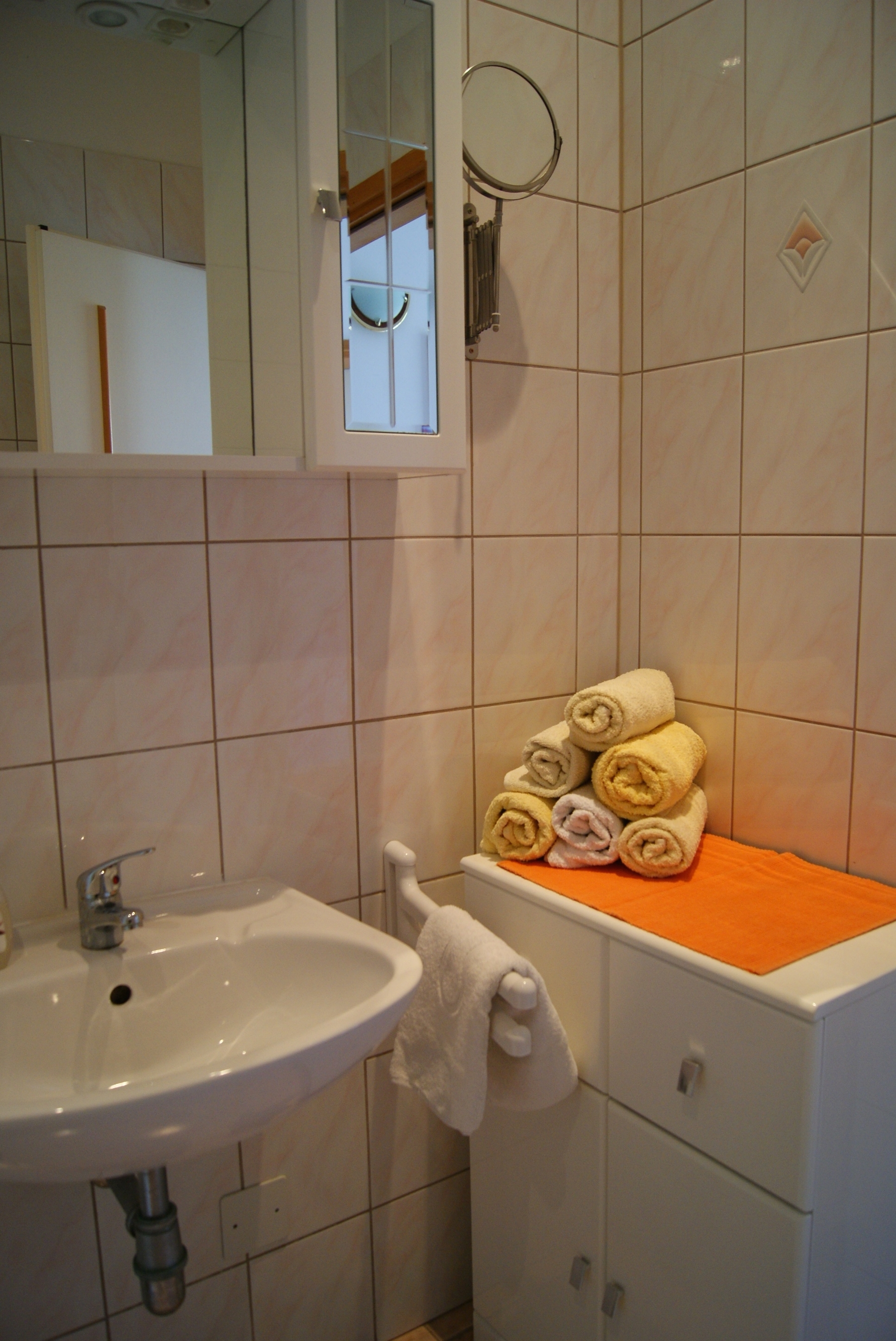 One bedroom apartment near beach Zavala, Hvar  A-f