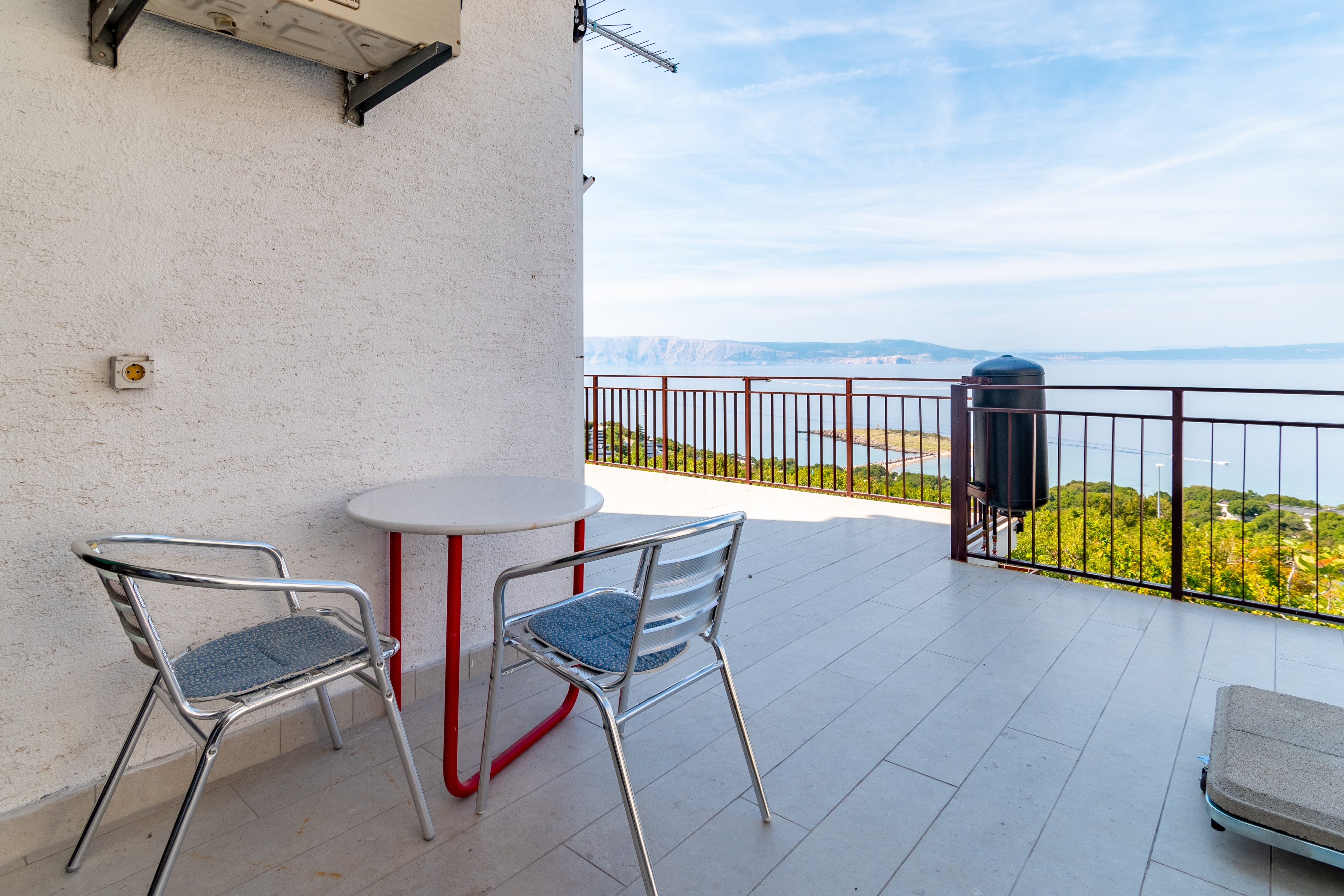 Two bedroom apartment with terrace and sea view Klenovica, Novi Vinodolski  A-a