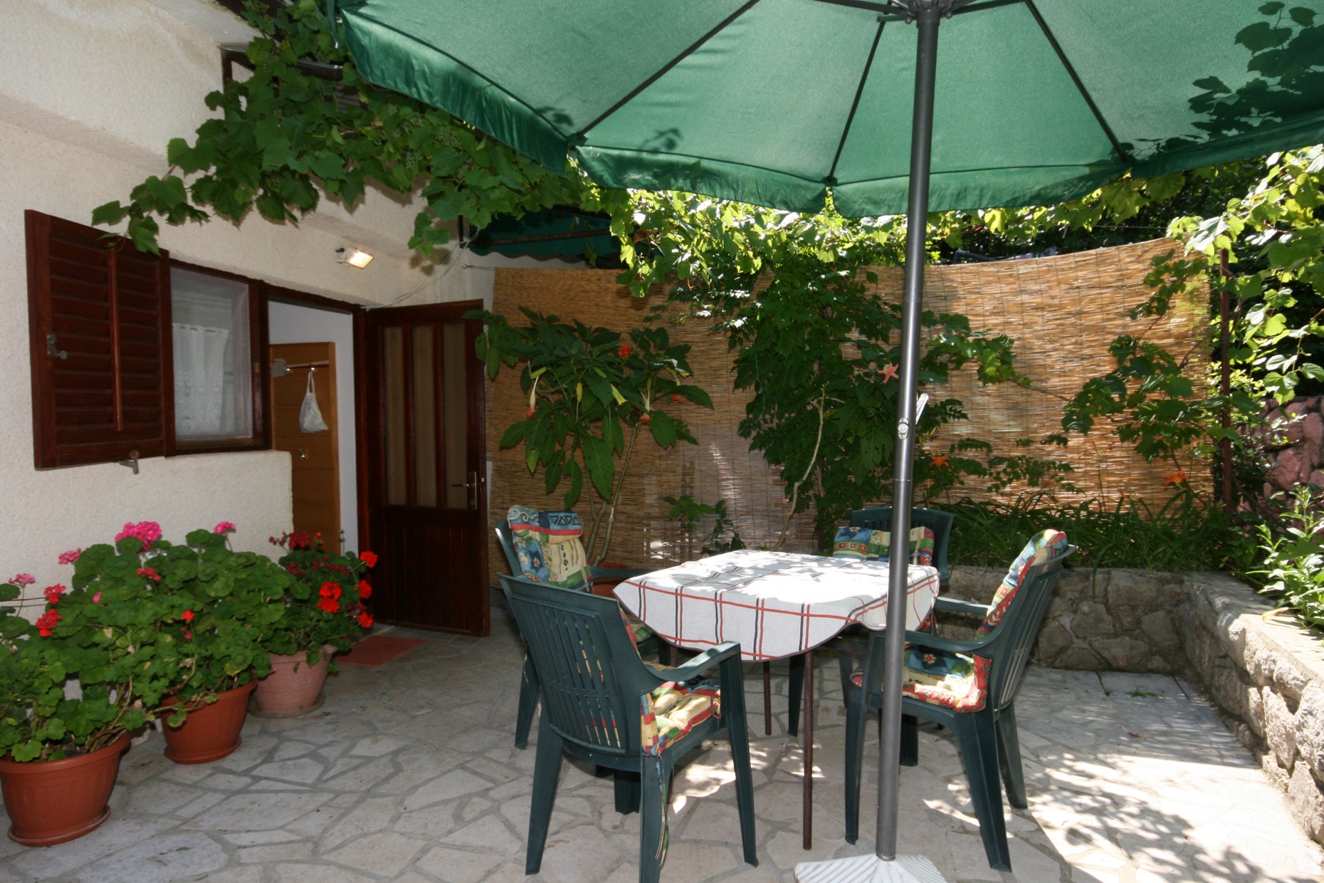 One bedroom apartment with terrace Jadranovo, Crikvenica (A-5533-b) One bedroom apartment with terrace Jadranovo, Crikvenica (A-5533-b)