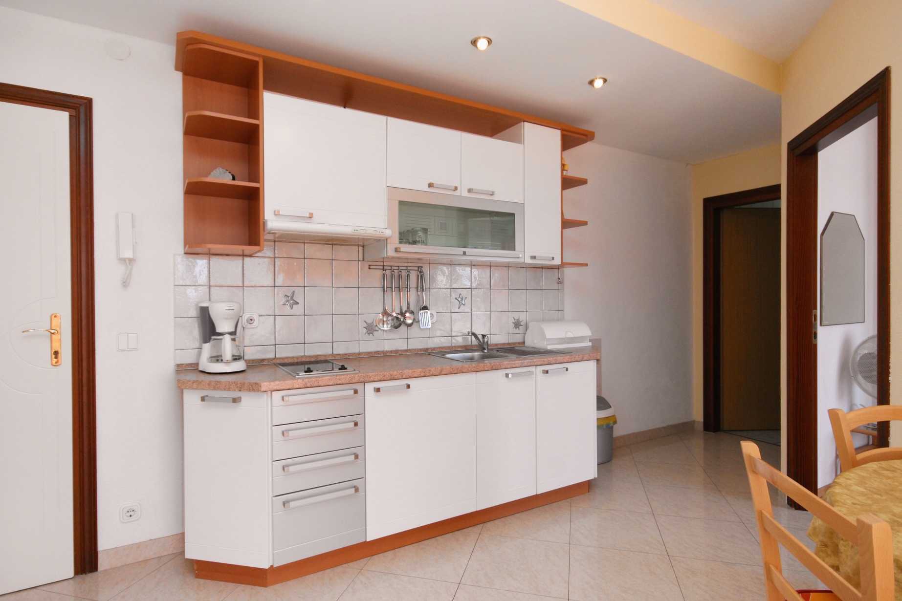 One bedroom apartment with balcony and sea view Dramalj, Crikvenica  A-b
