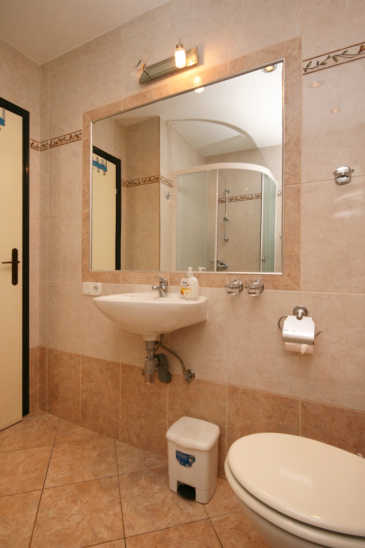 Two bedroom apartment with terrace Dramalj, Crikvenica  A-c