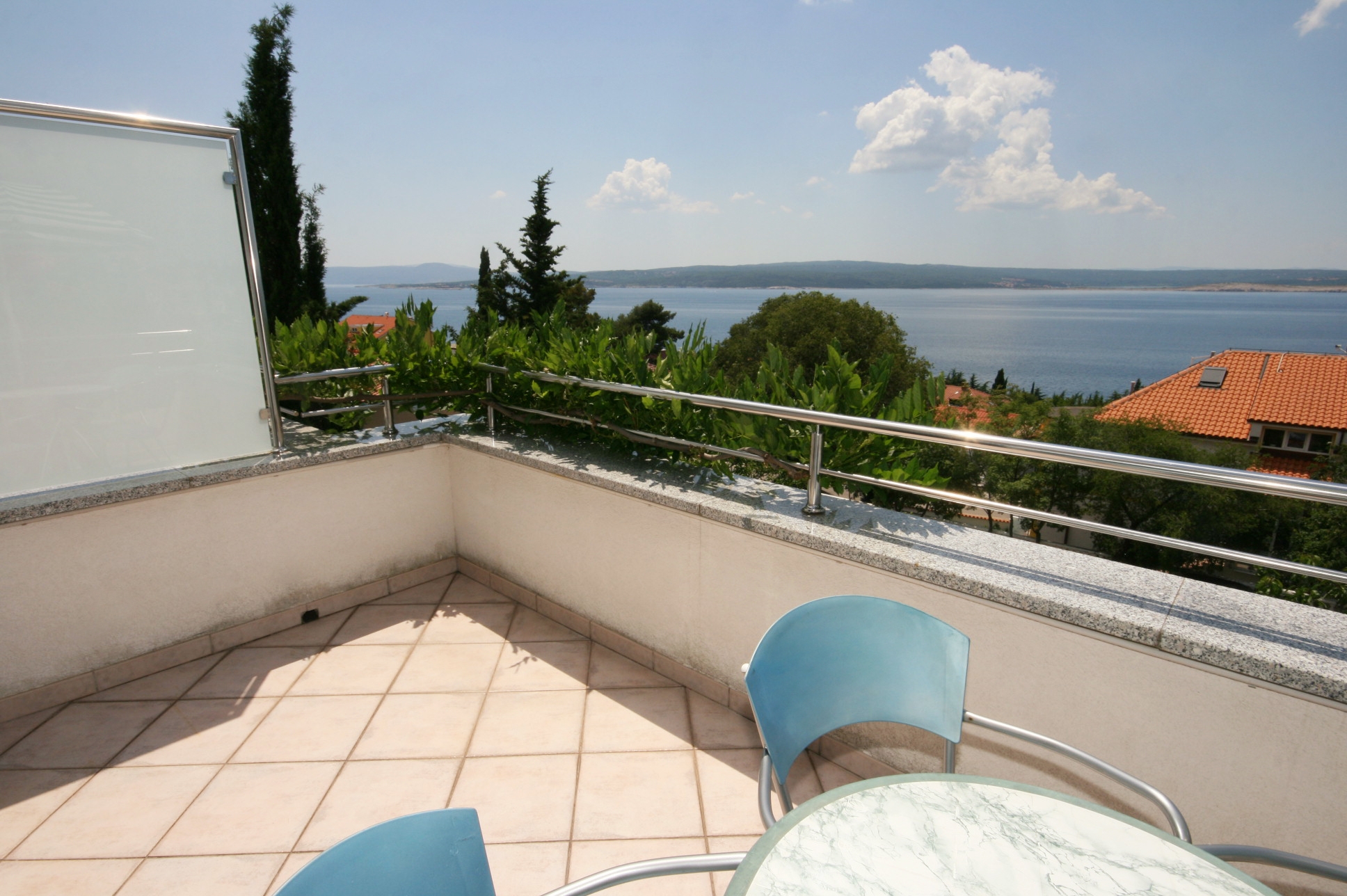 One bedroom apartment with terrace and sea view Dramalj, Crikvenica  A-d