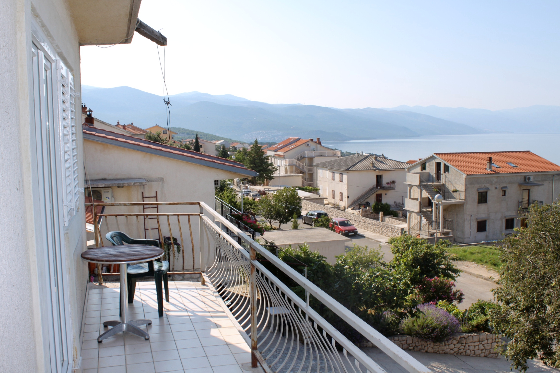 Two bedroom apartment with balcony and sea view Novi Vinodolski  A-b