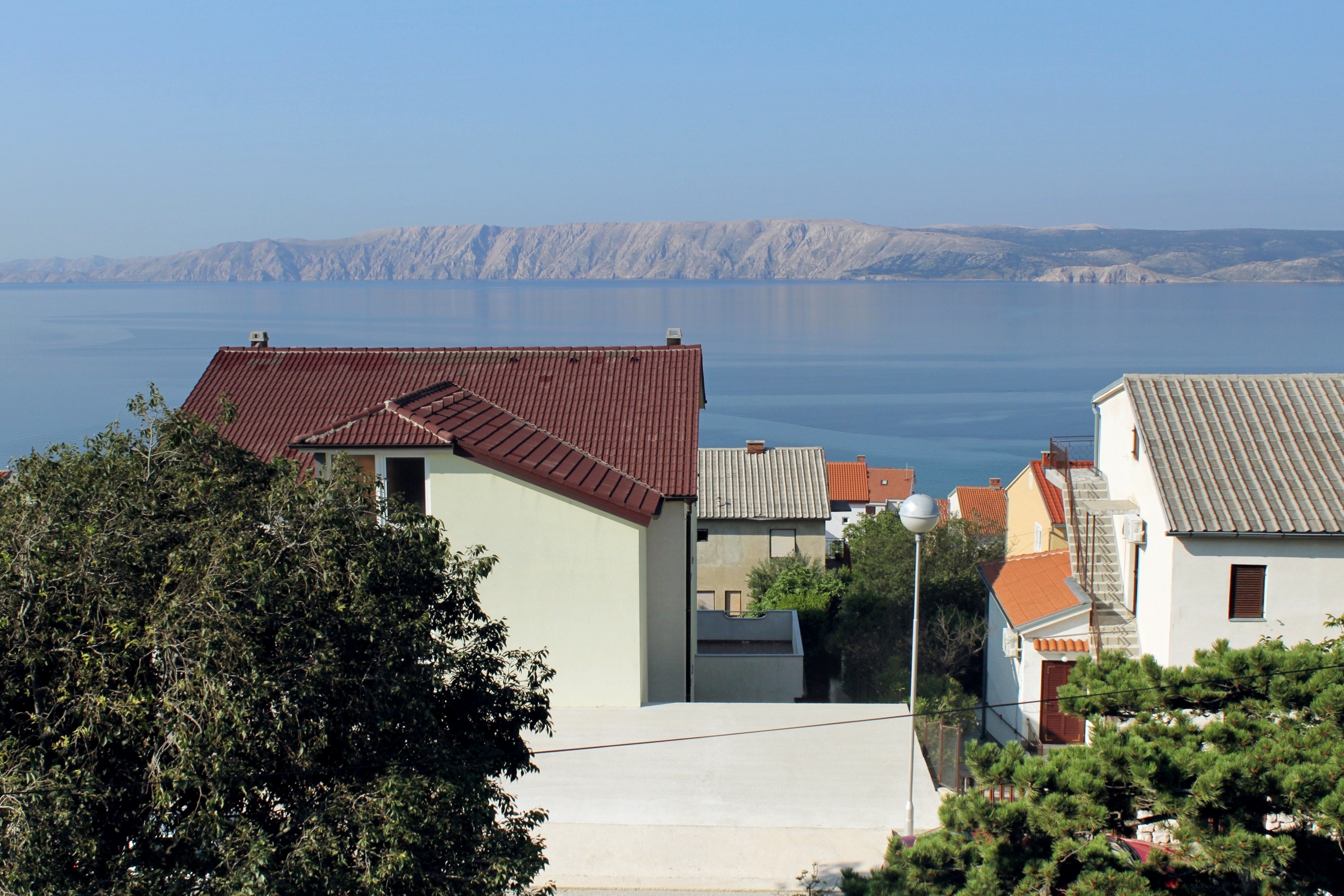 Two bedroom apartment with balcony and sea view Novi Vinodolski  A-b