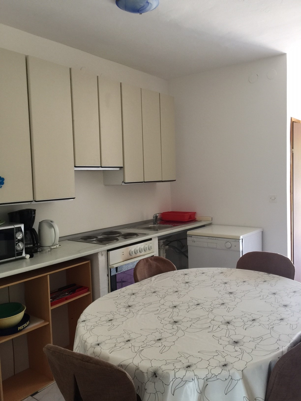 Two bedroom apartment with balcony and sea view Novi Vinodolski  A-b