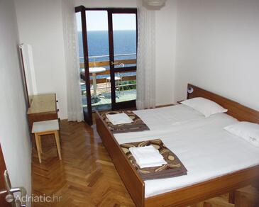 Bedroom Milna, Bedroom in the room, dostupna klima i WIFI.